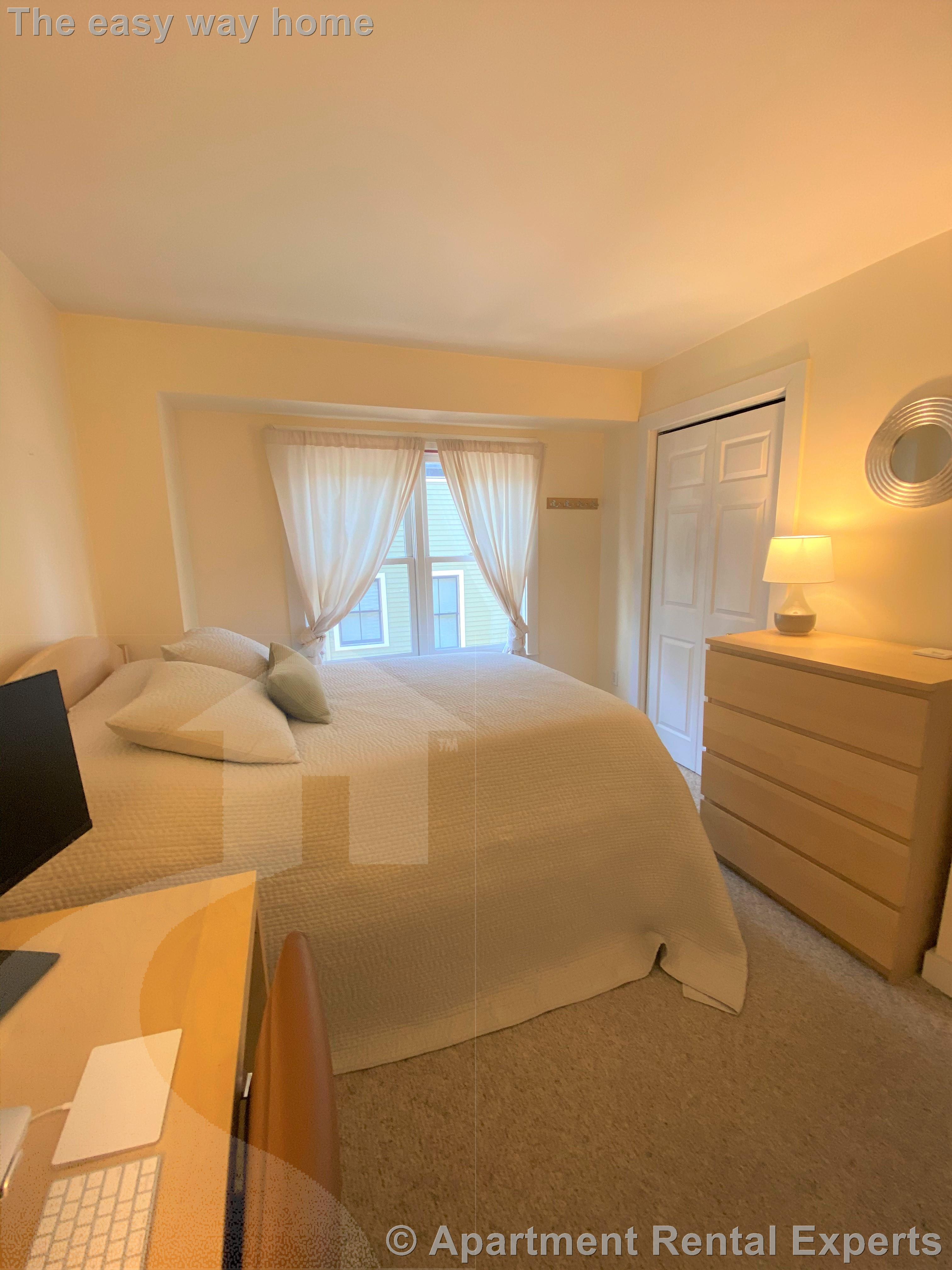 33 Day St, Davis Square