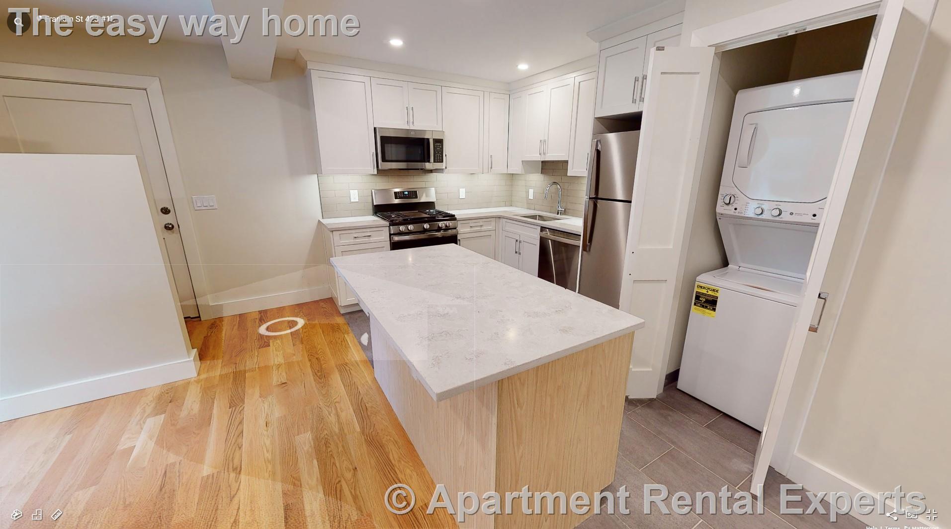 423 Franklin St, Central Square