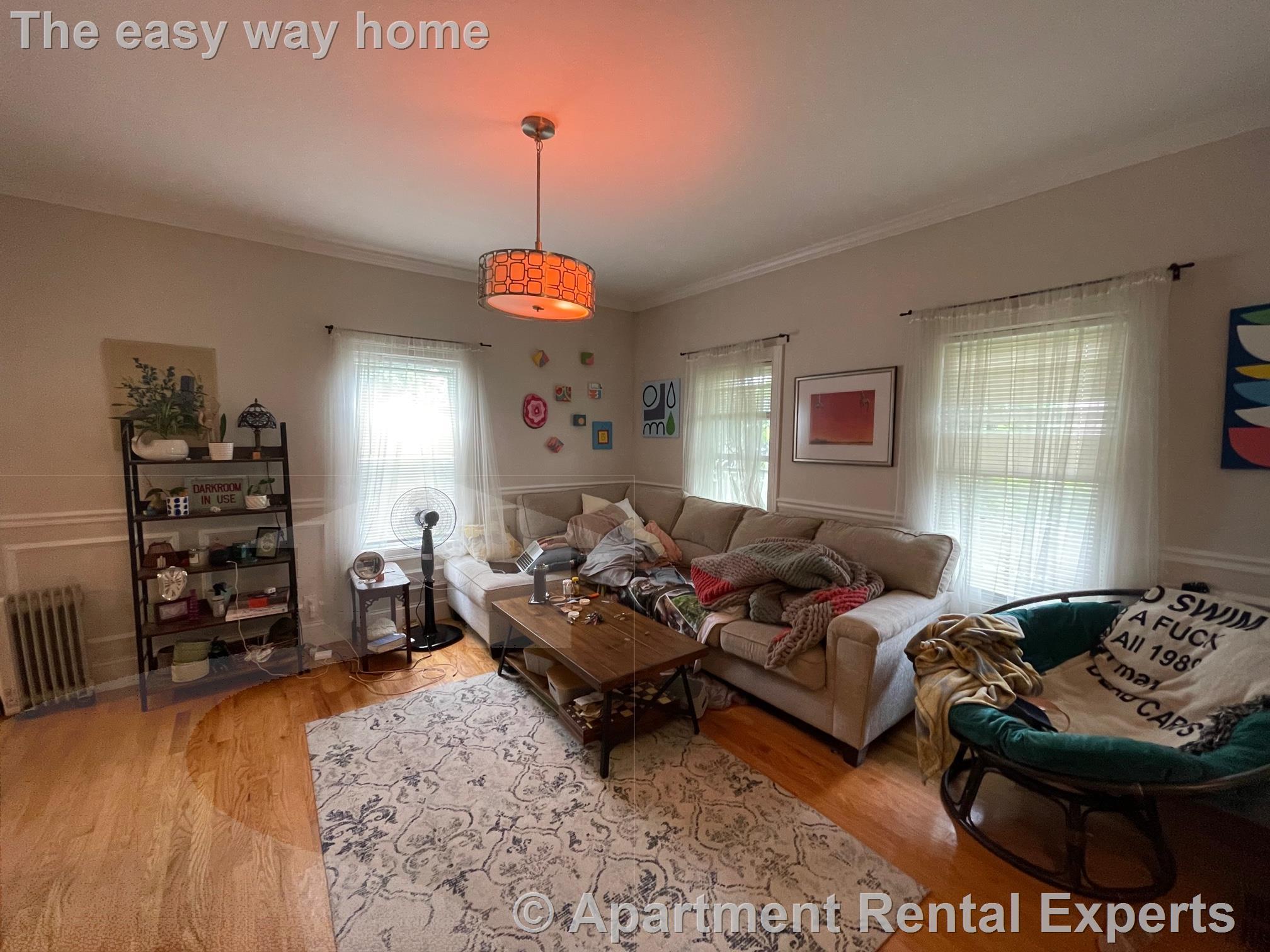 94 Central Ave, Medford Square