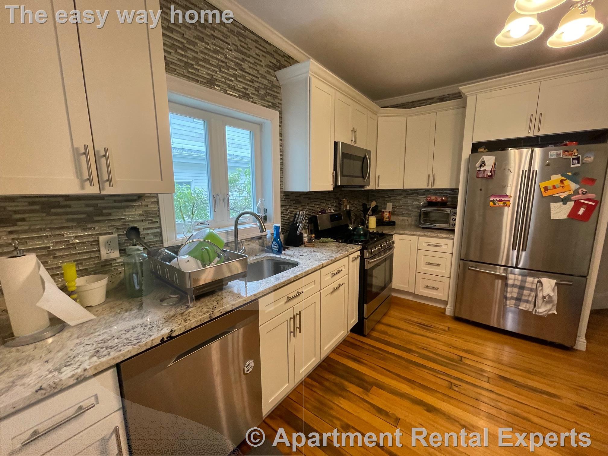 94 Central Ave, Medford Square