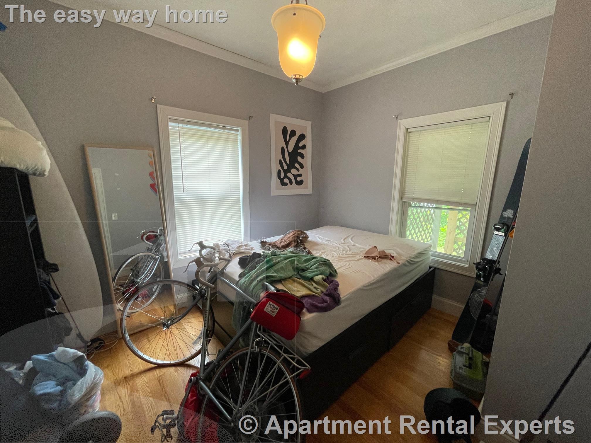 94 Central Ave, Medford Square