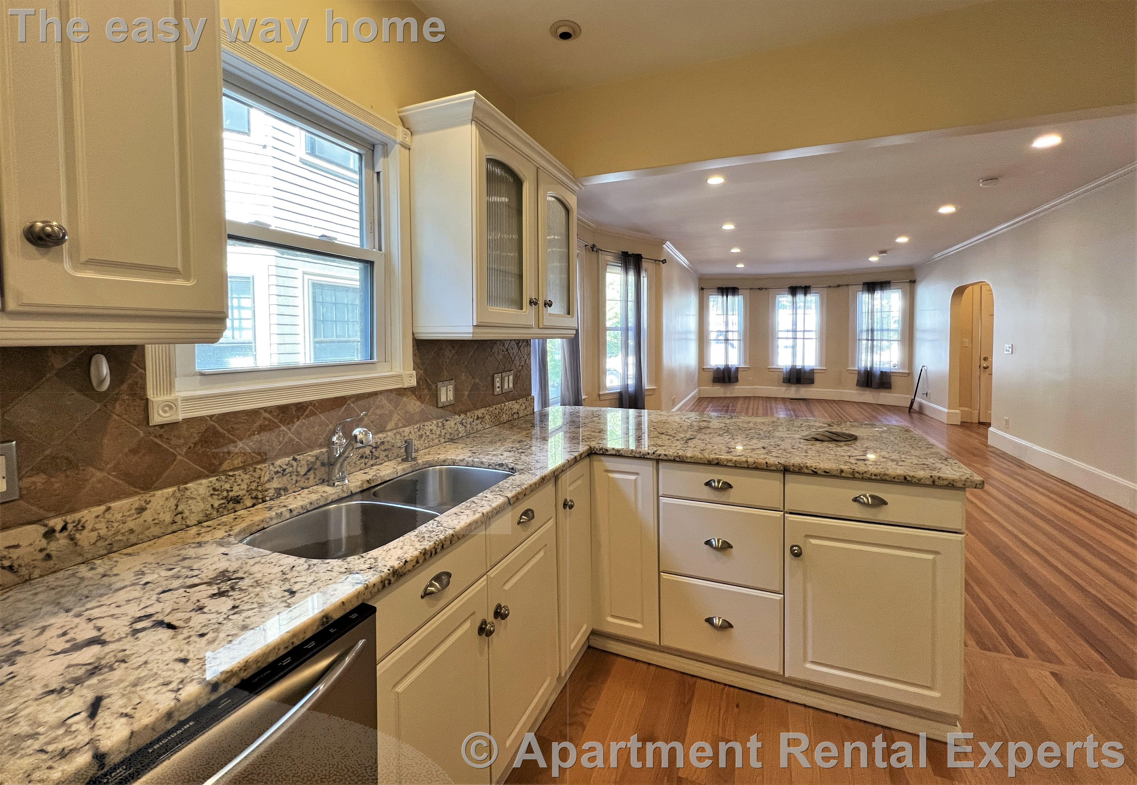 52 Maple Ave, Mid Cambridge