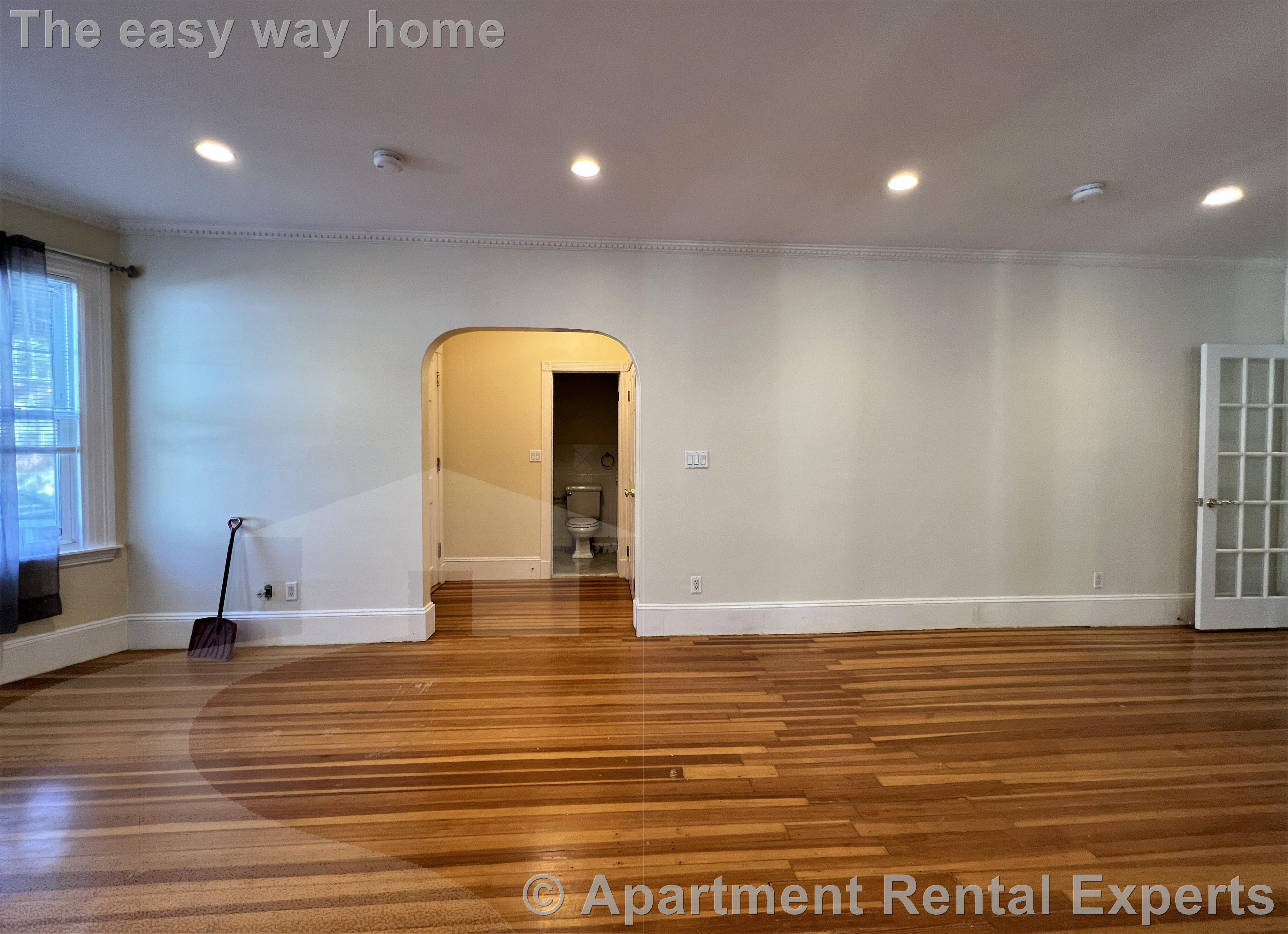 52 Maple Ave, Mid Cambridge