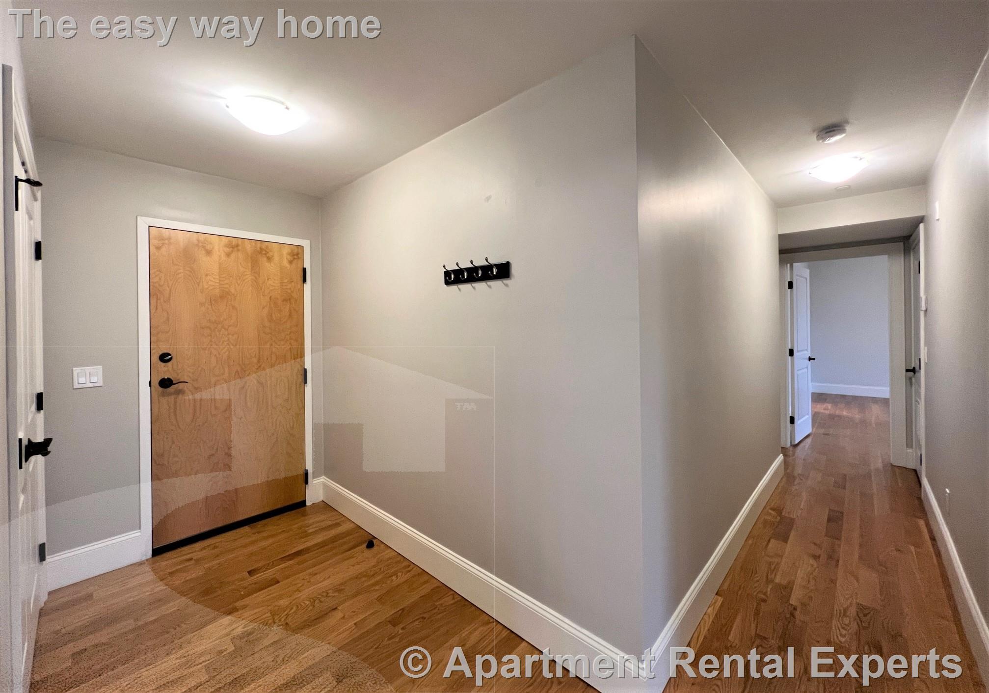 168 Hampshire, Central Square