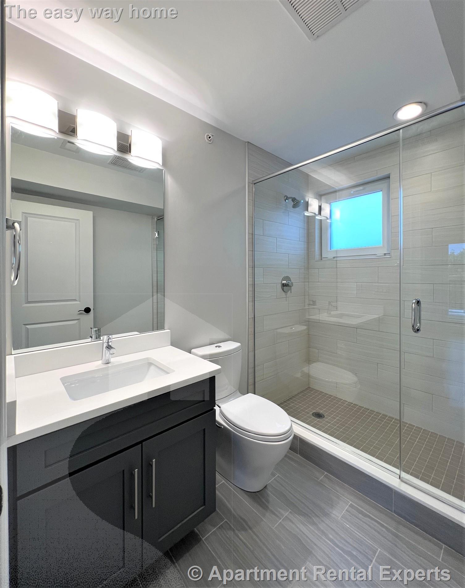 168 Hampshire, Central Square