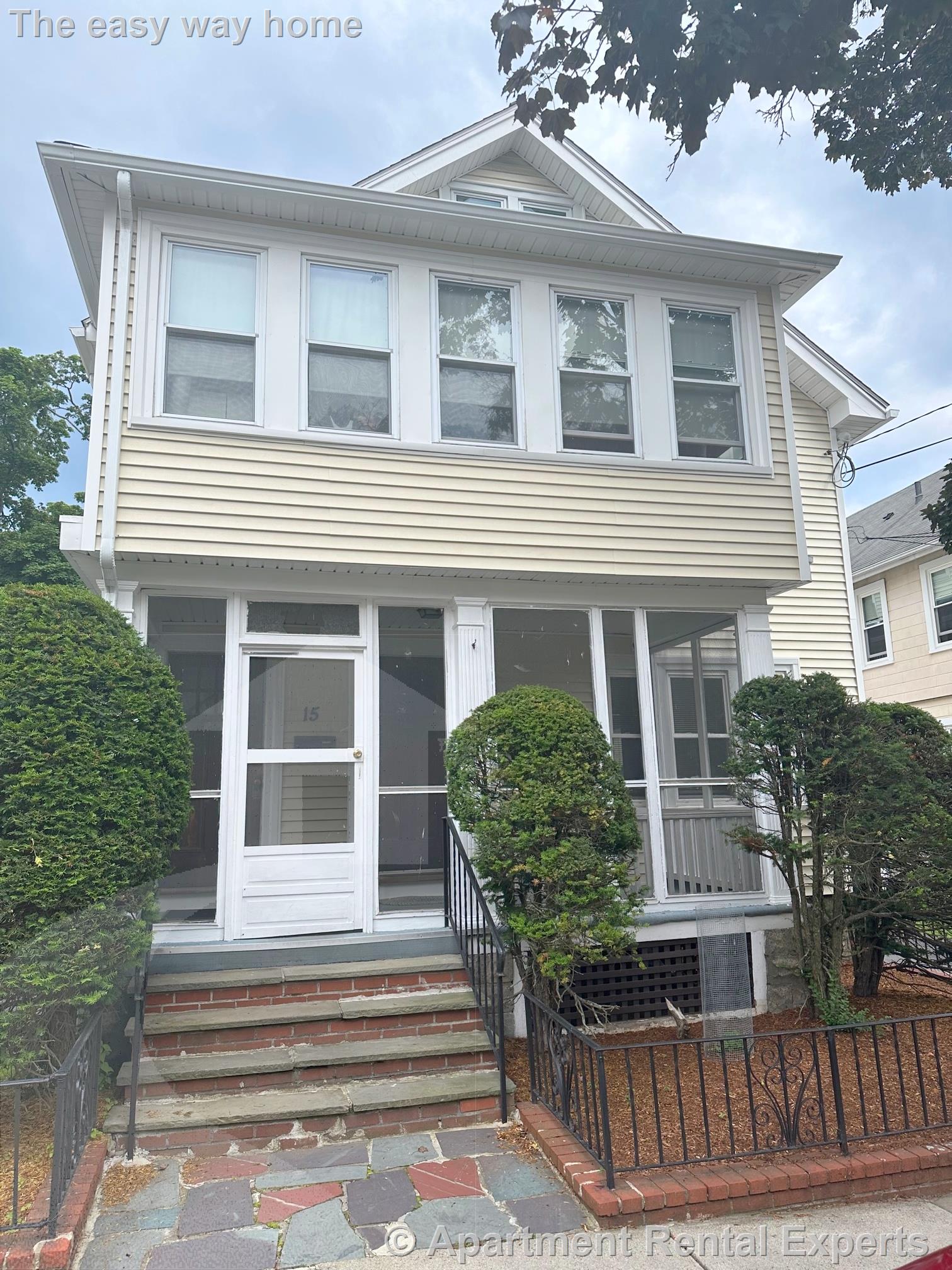 11 Mason St, Davis Square