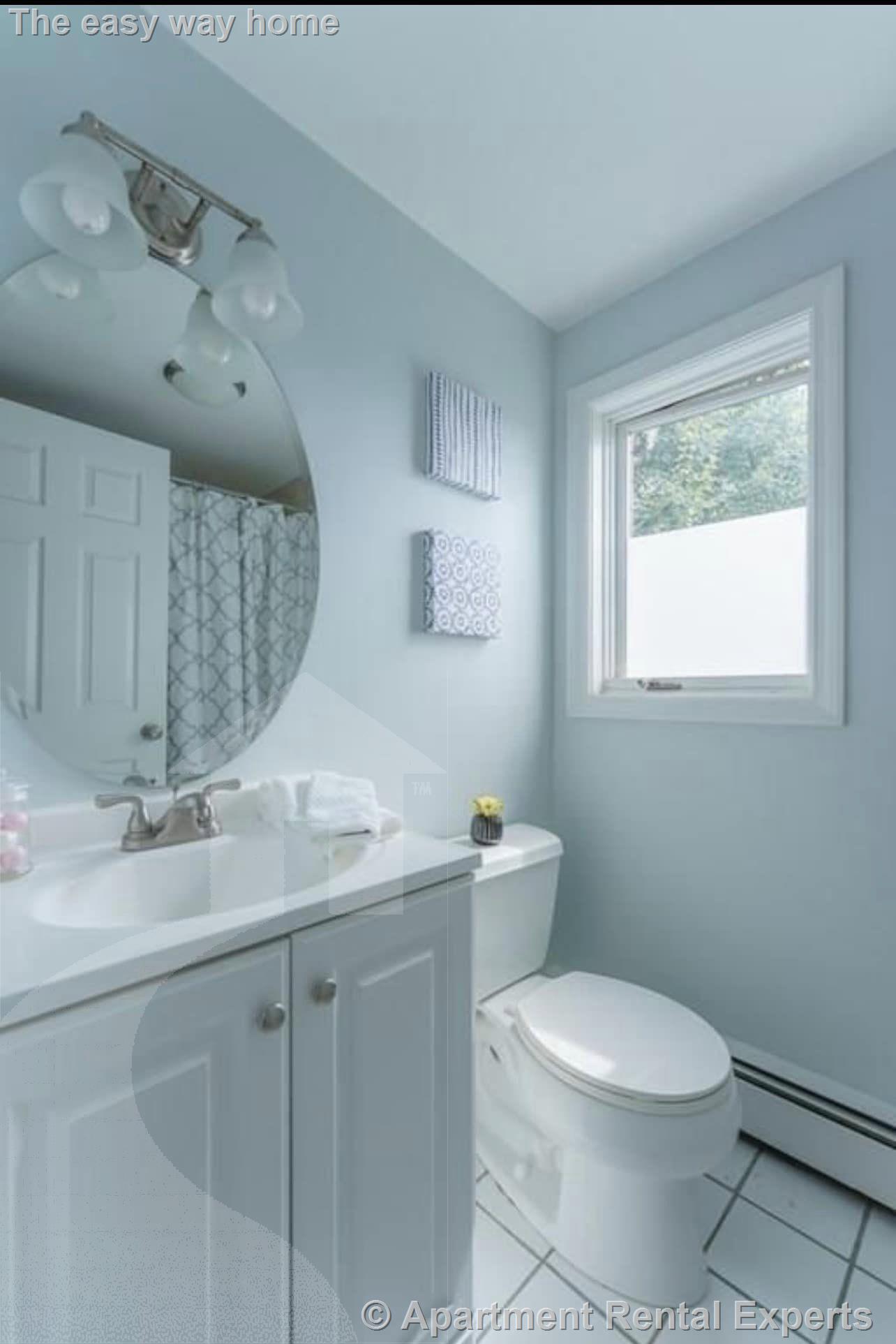 93 Spring St, Watertown Center