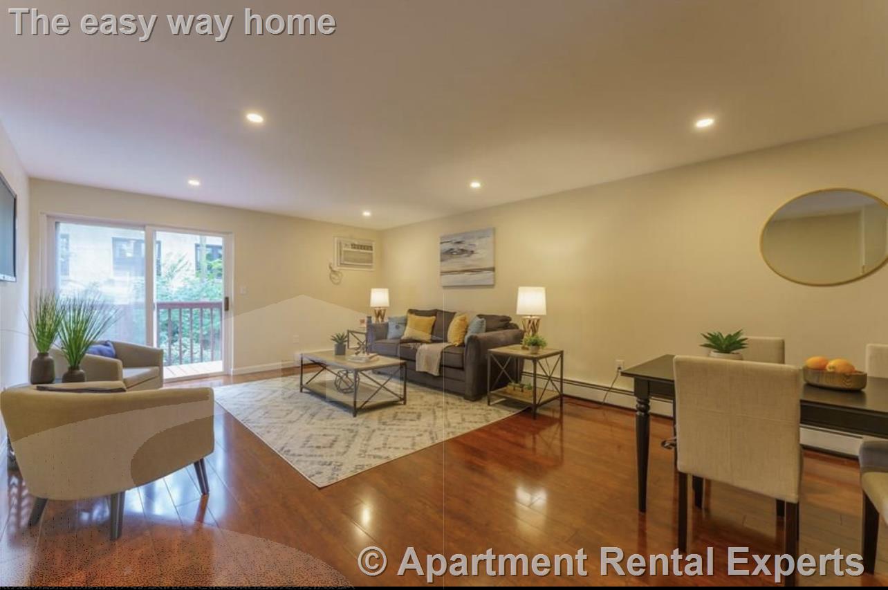 93 Spring St, Watertown Center