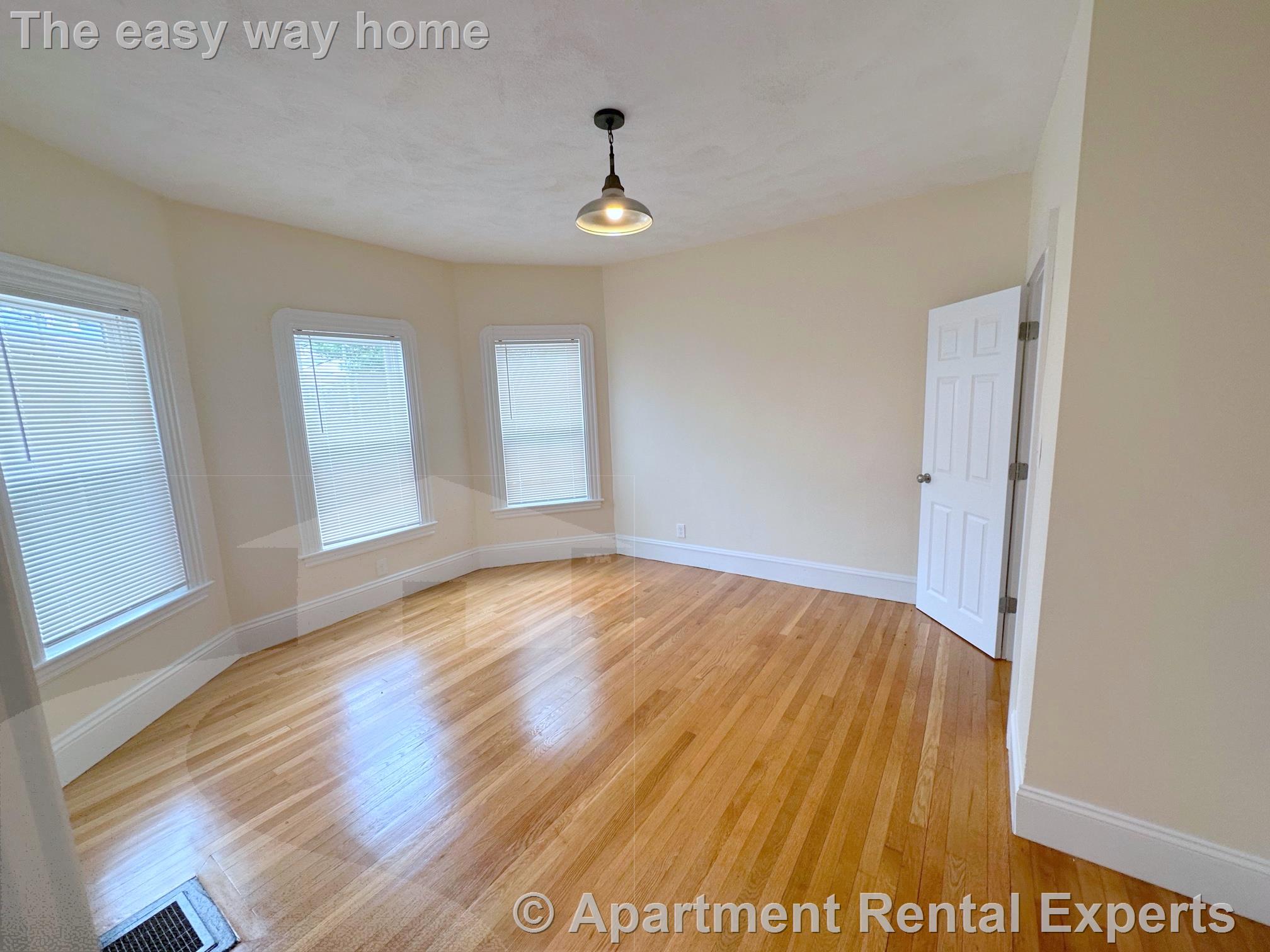 110 Hudson St, Porter Square