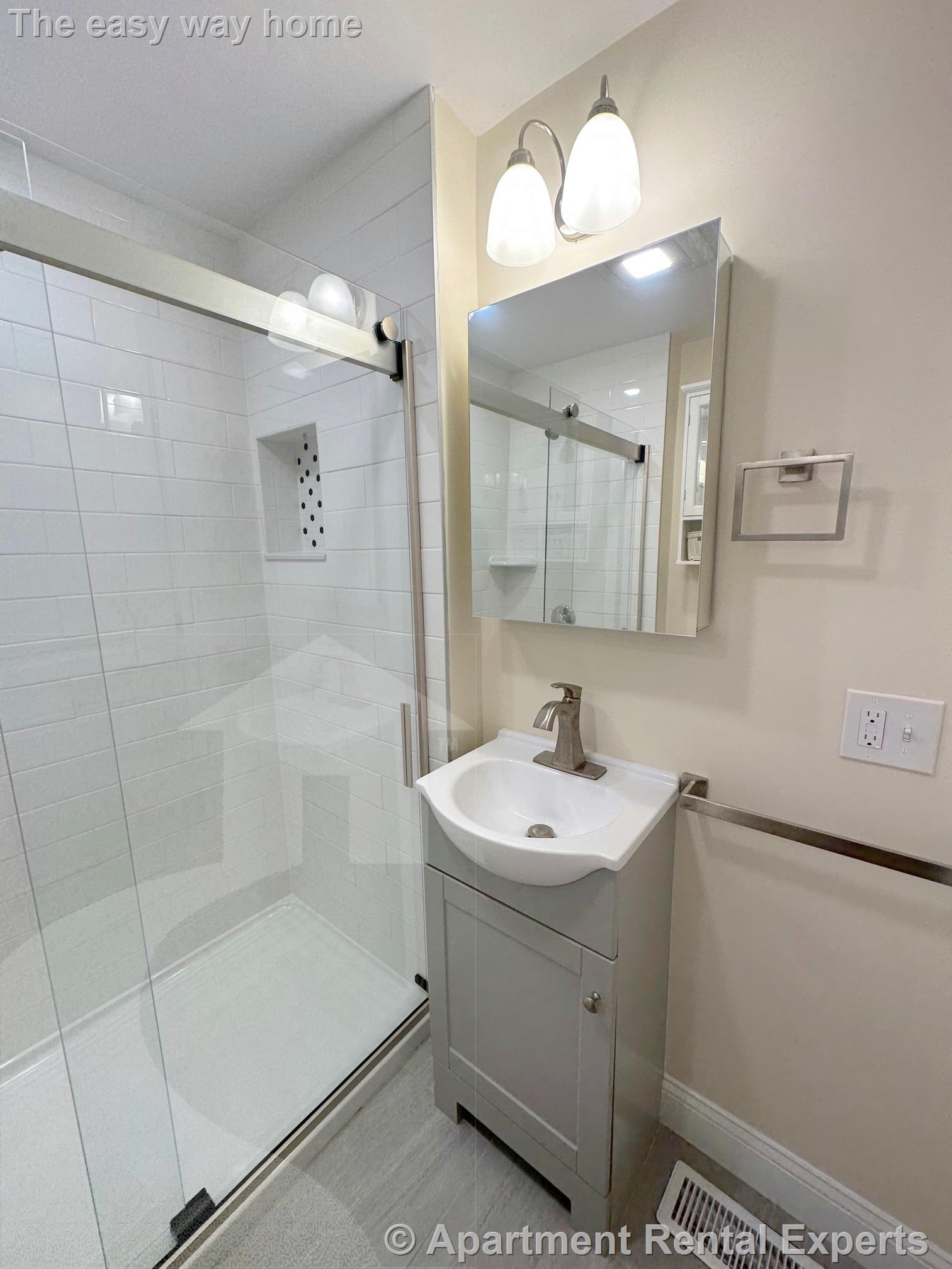 112 Hudson St, Porter Square