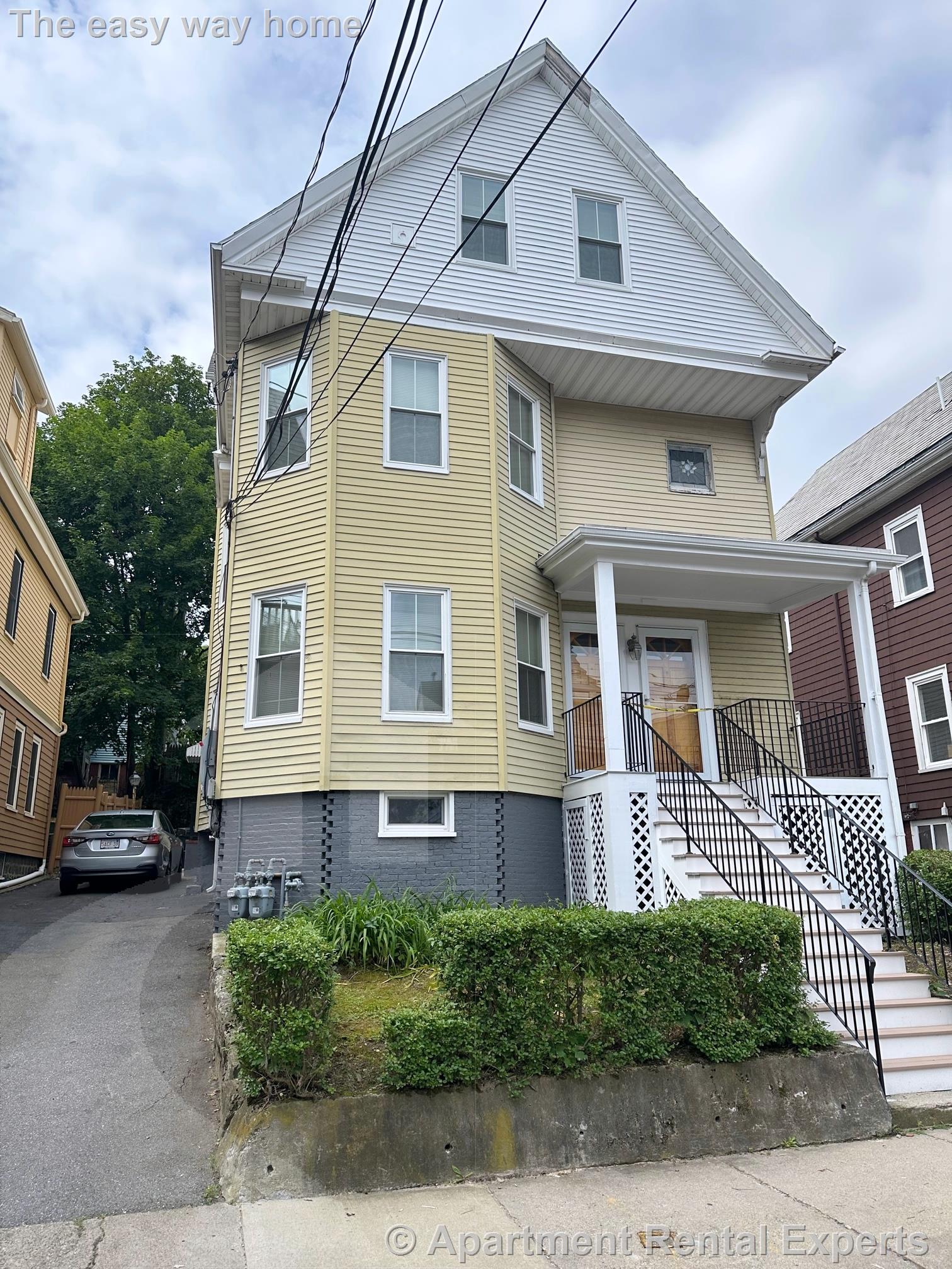 112 Hudson St, Porter Square