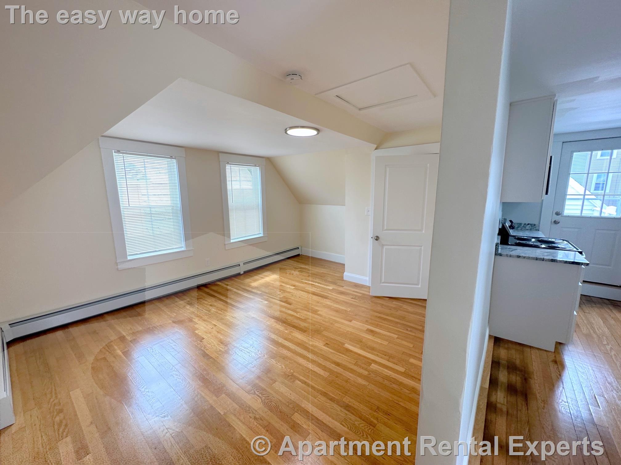 112 Hudson St, Porter Square