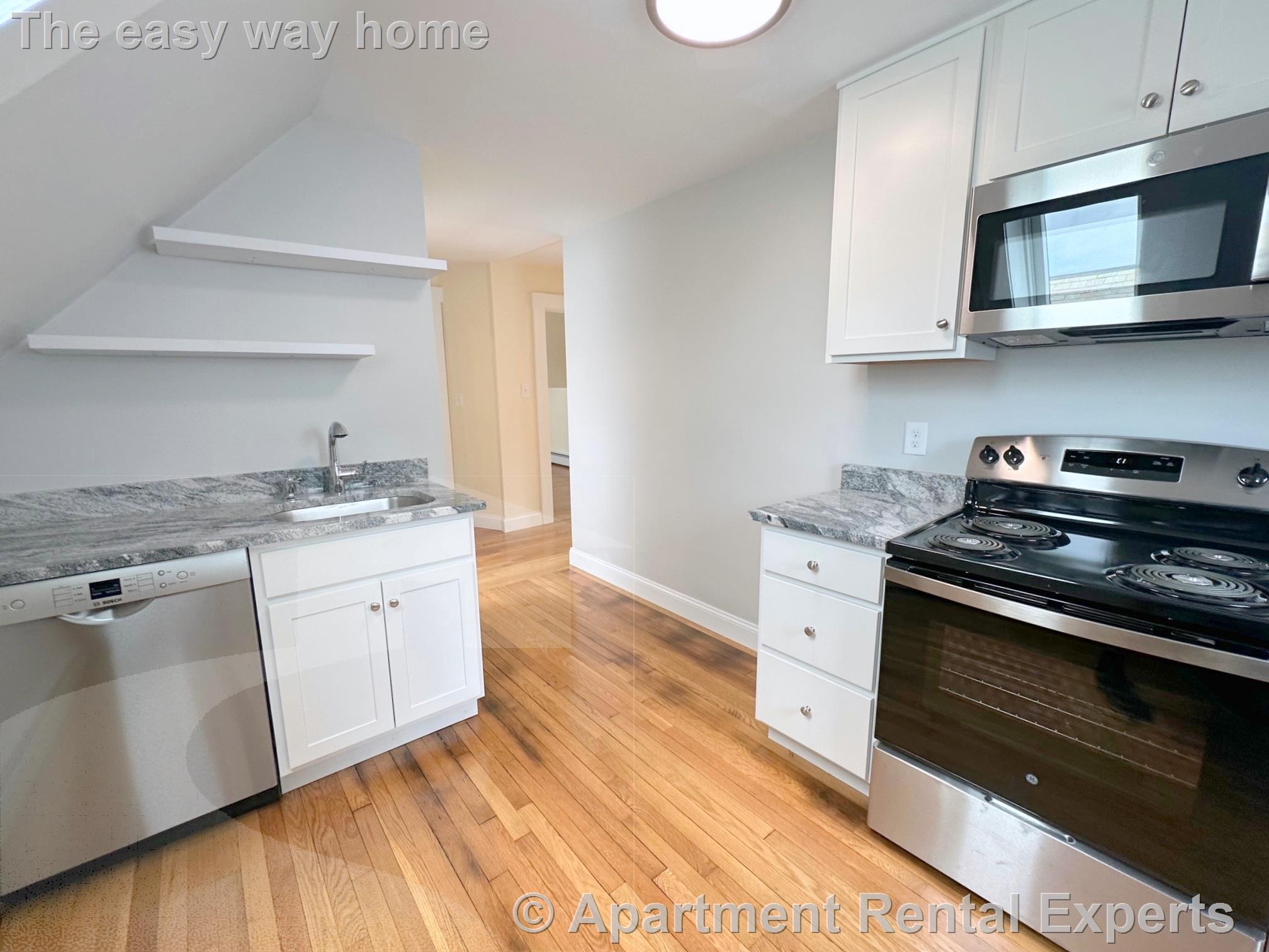 112 Hudson St, Porter Square