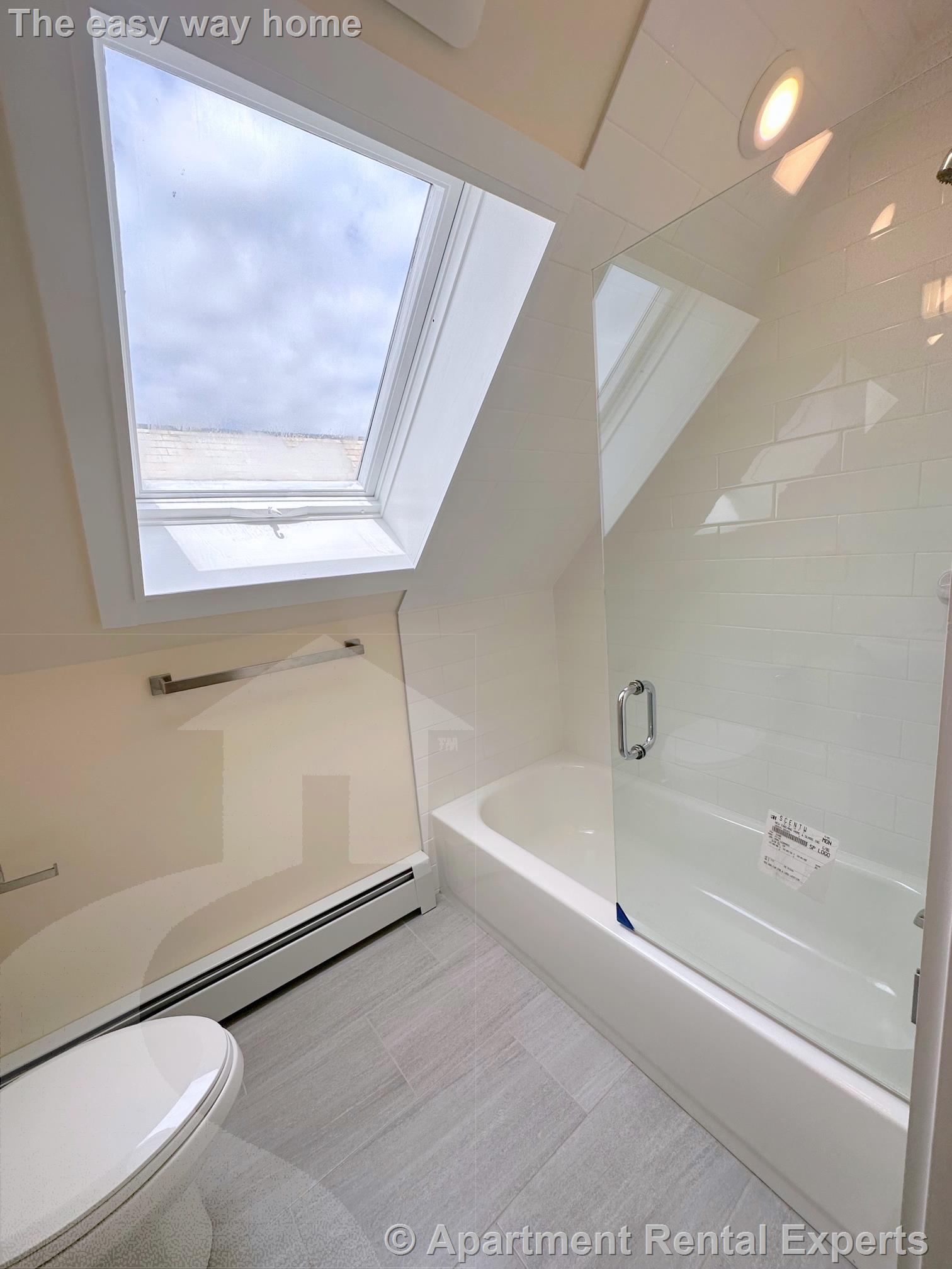 112 Hudson St, Porter Square