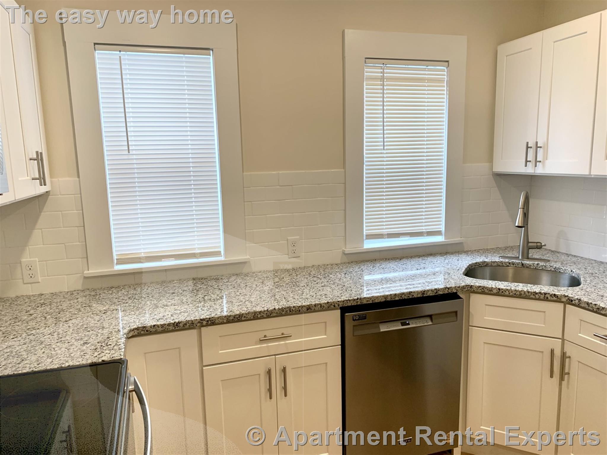 70 Conwell Ave, Tufts