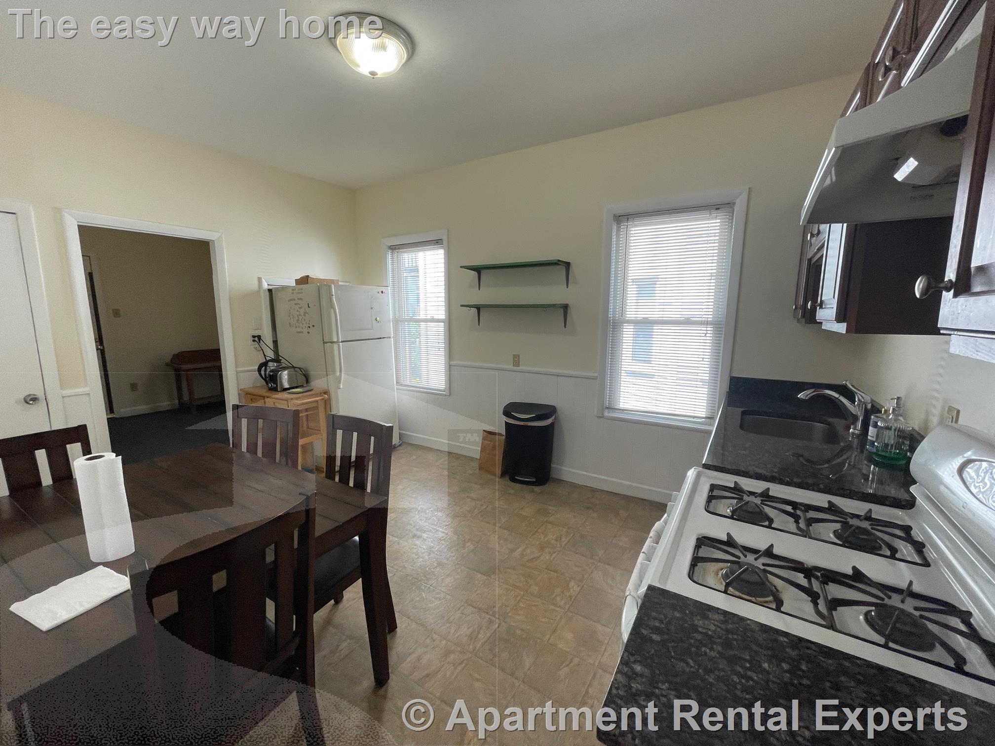 26 Russell Rd, Teele Square