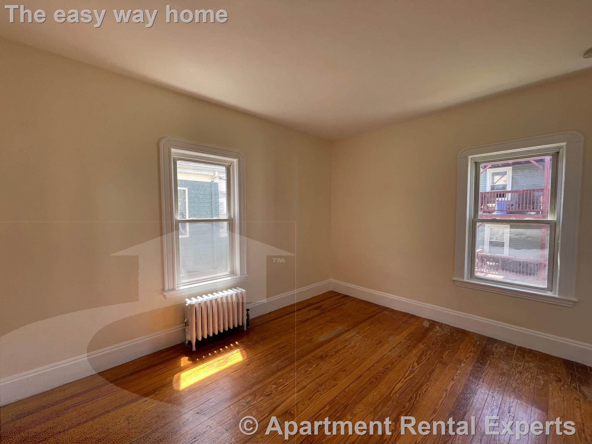 26 Russell Rd, Teele Square