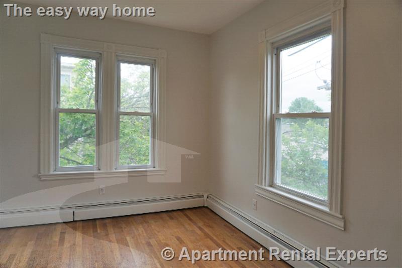 2 Ivaloo St, Porter Square