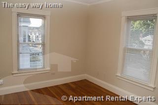 109 Magoun Ave, Medford Square