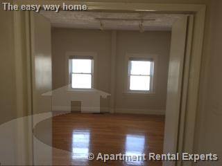 109 Magoun Ave, Medford Square