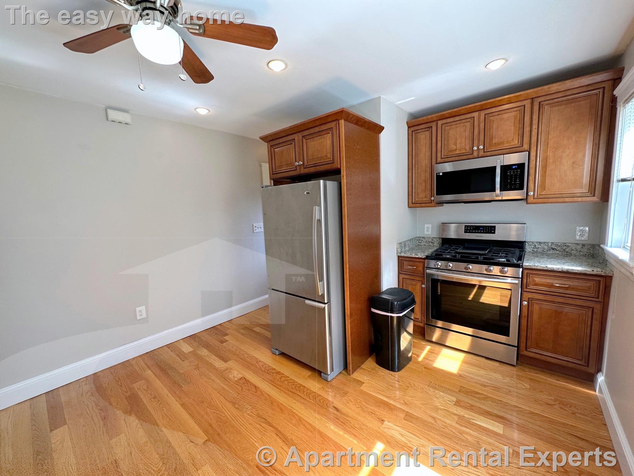 17 Clewley Rd, West Medford