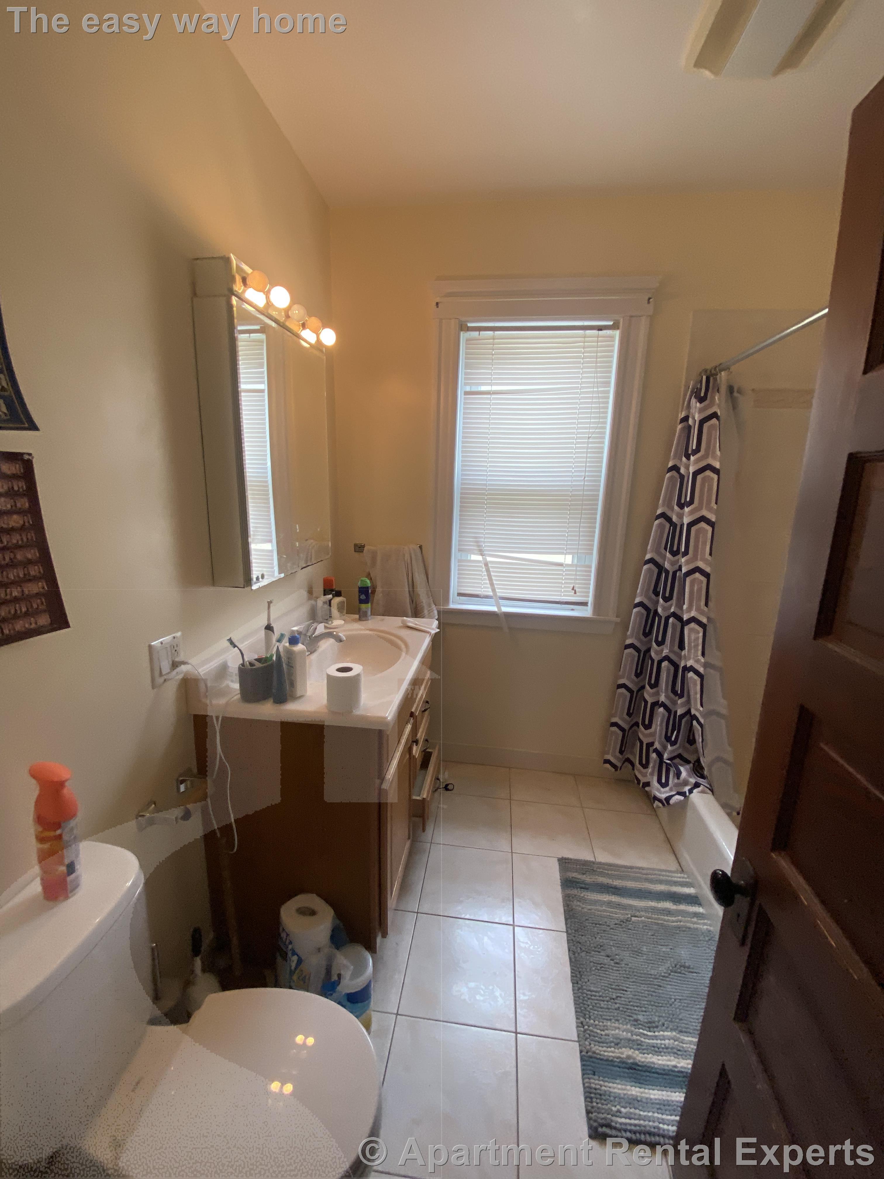 66 Raymond Ave, Tufts