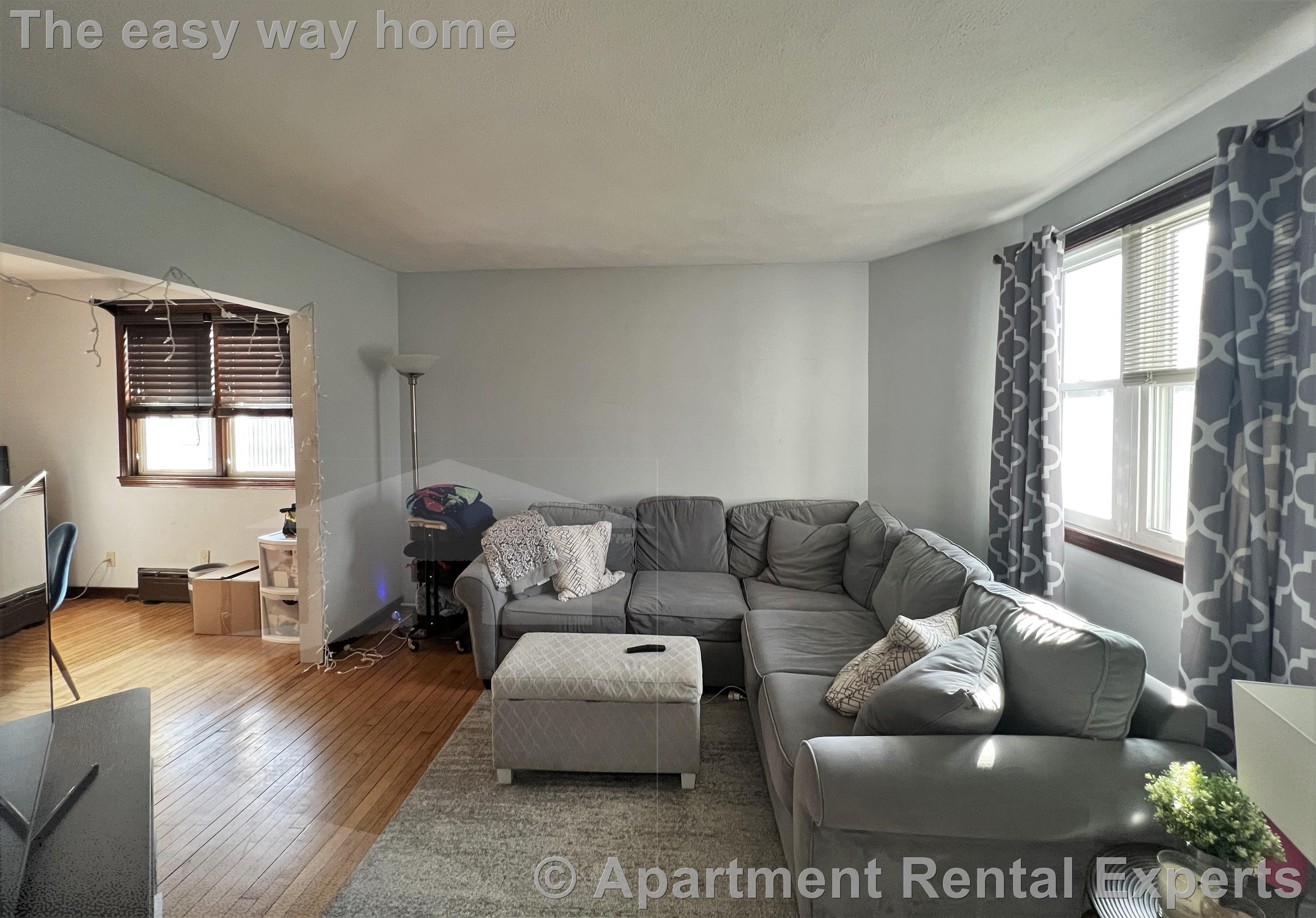 10 Winchester Ct, Tufts