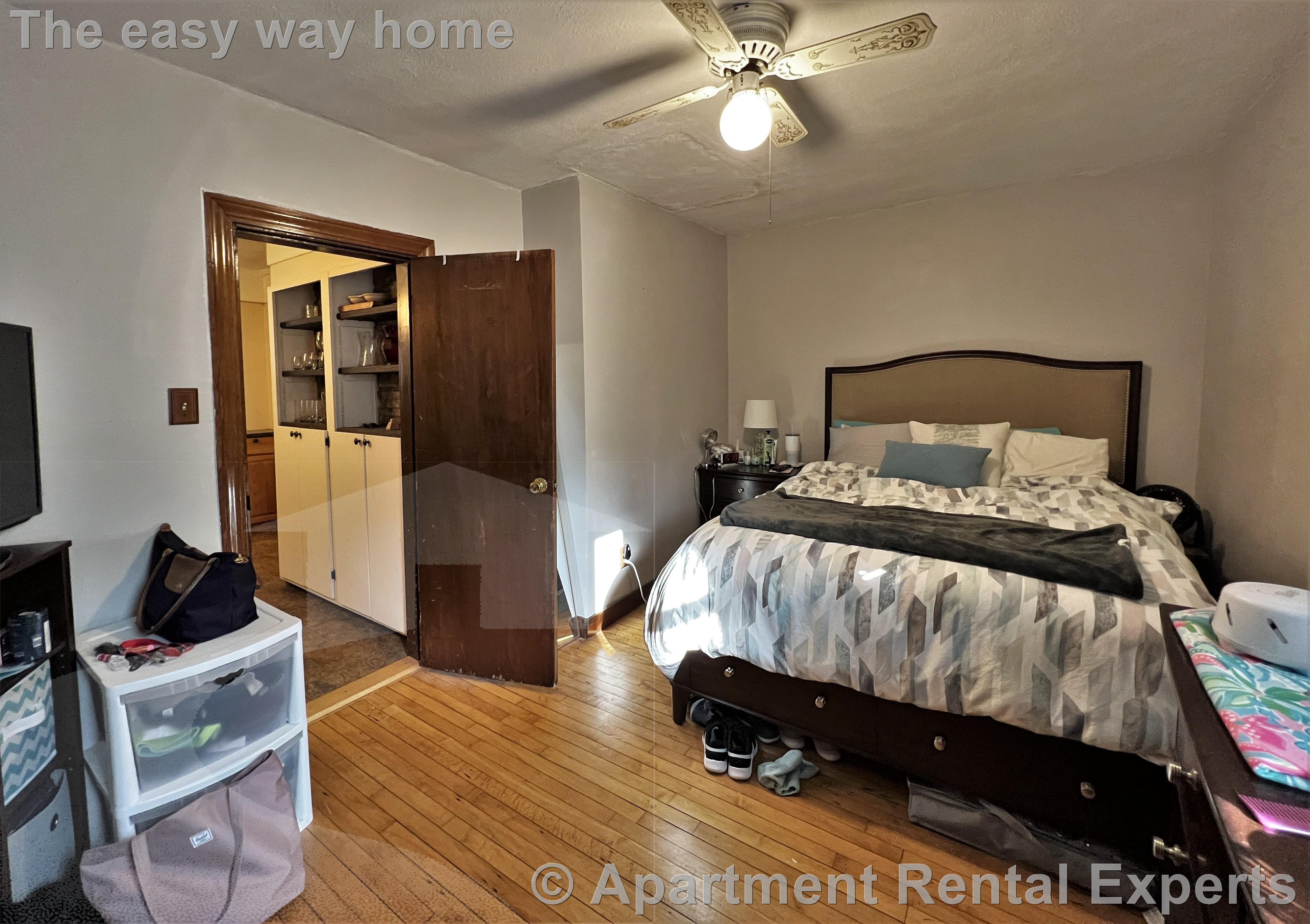 10 Winchester Ct, Tufts