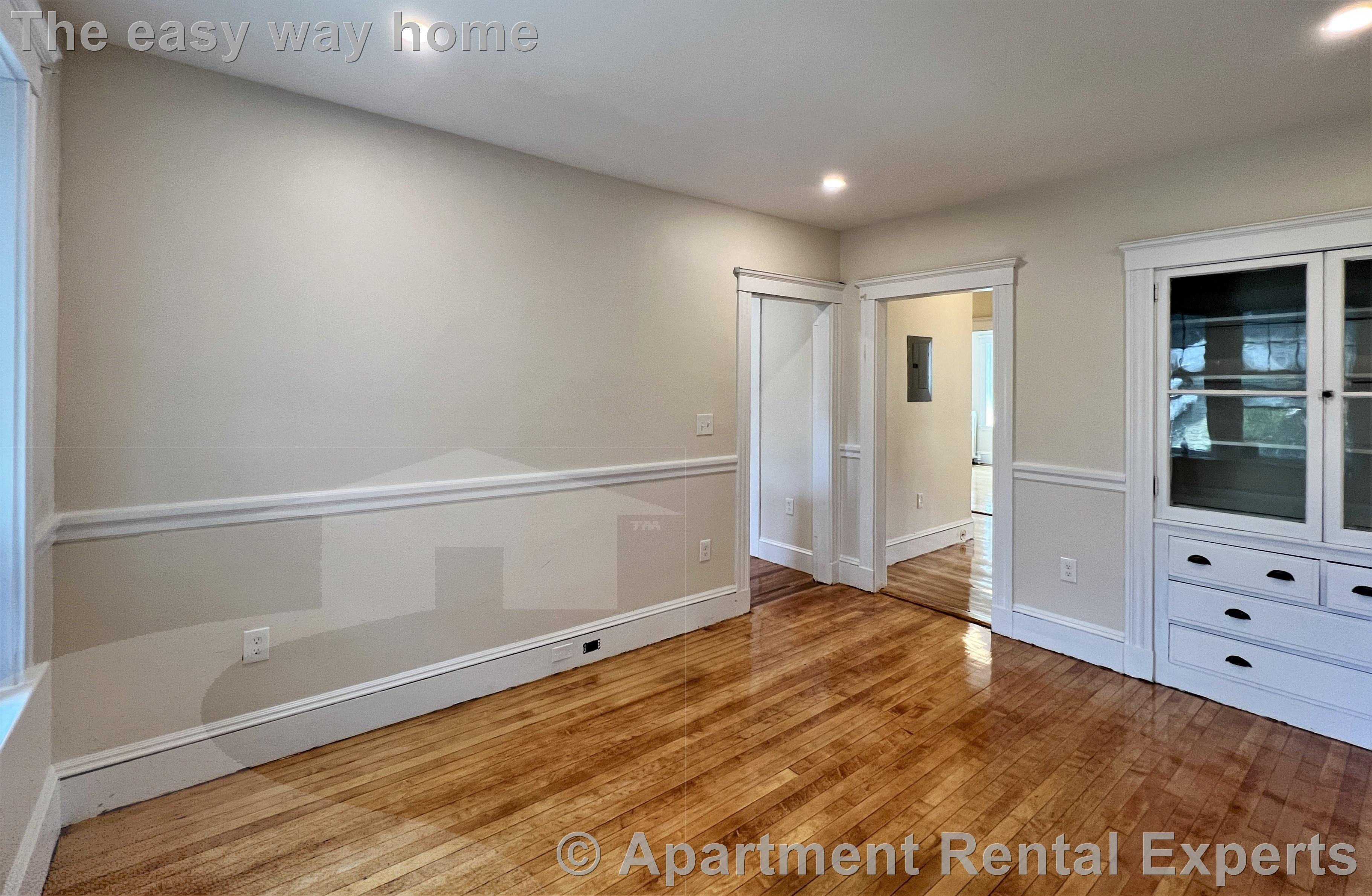 269 Huron Ave, Huron Village