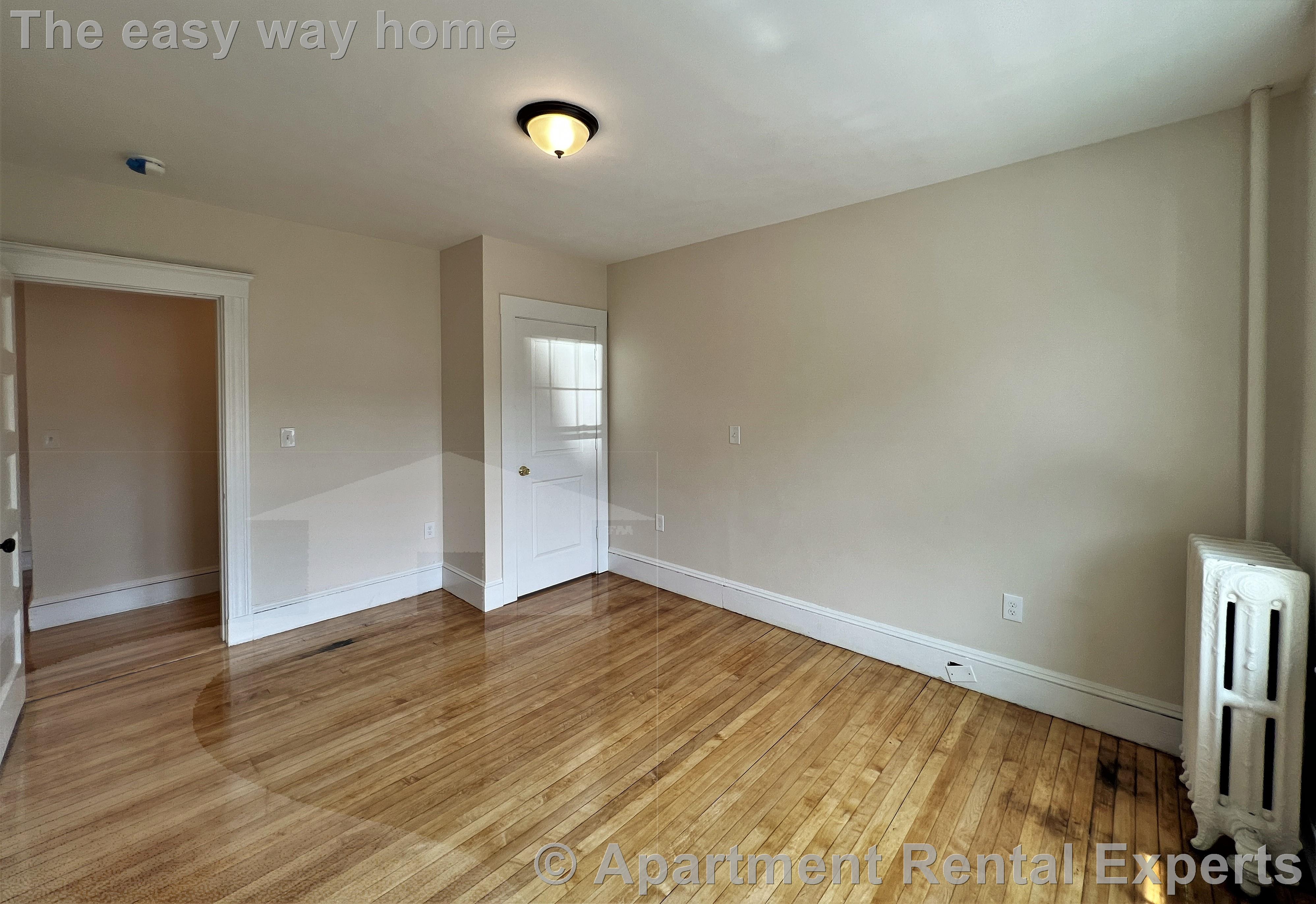 269 Huron Ave, Huron Village