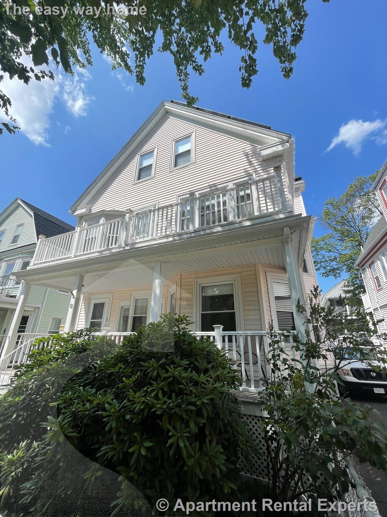 11 Ossipee Rd, Teele Square