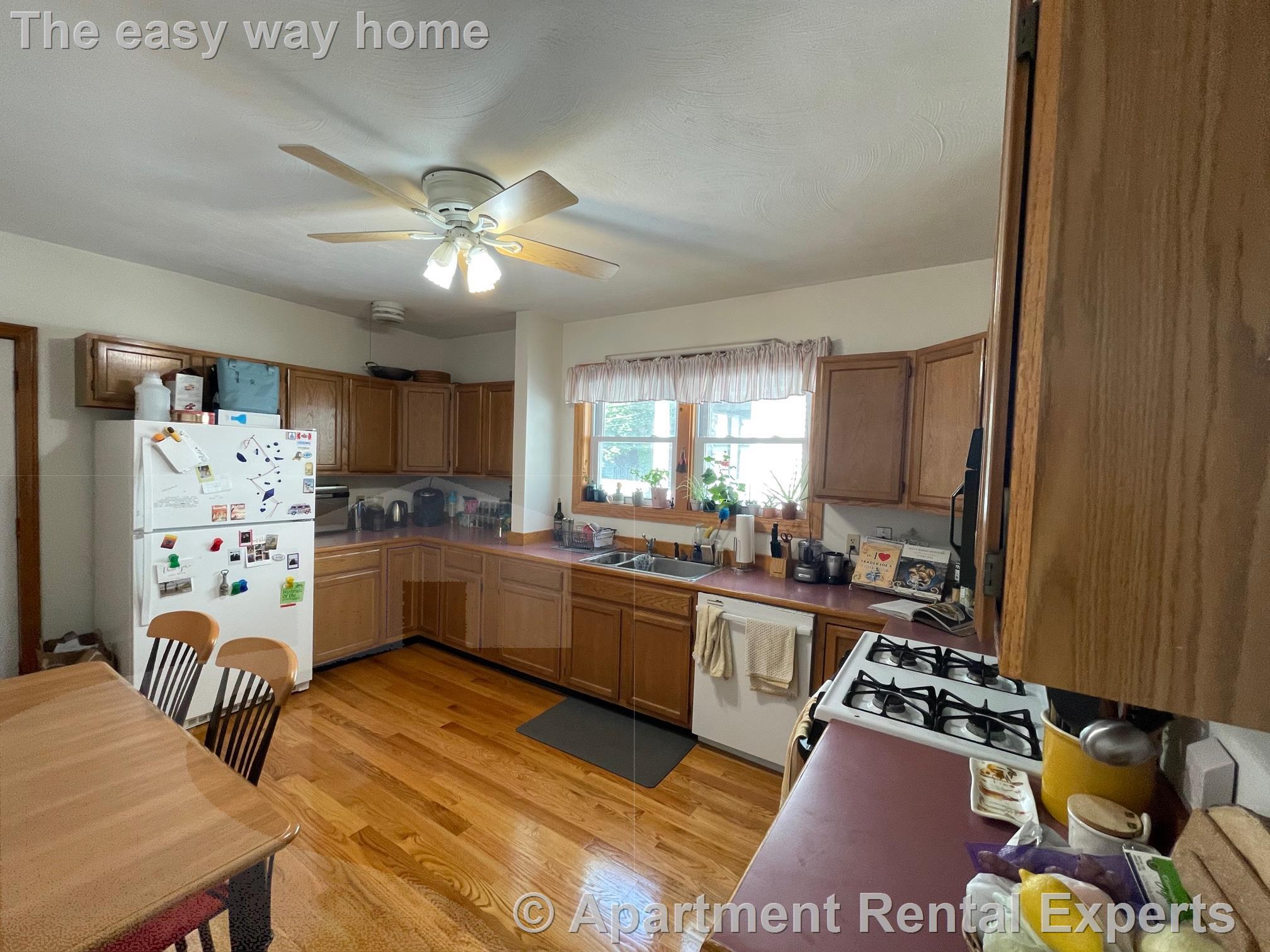 11 Ossipee Rd, Teele Square