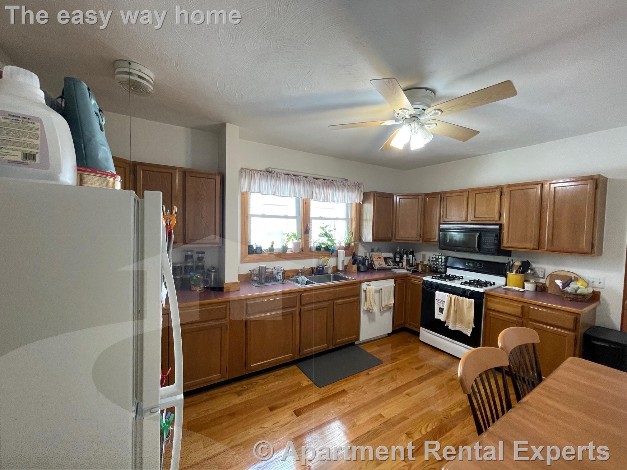 11 Ossipee Rd, Teele Square