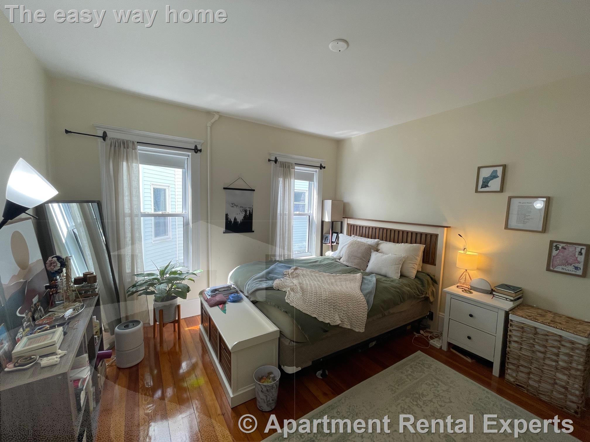 11 Ossipee Rd, Teele Square