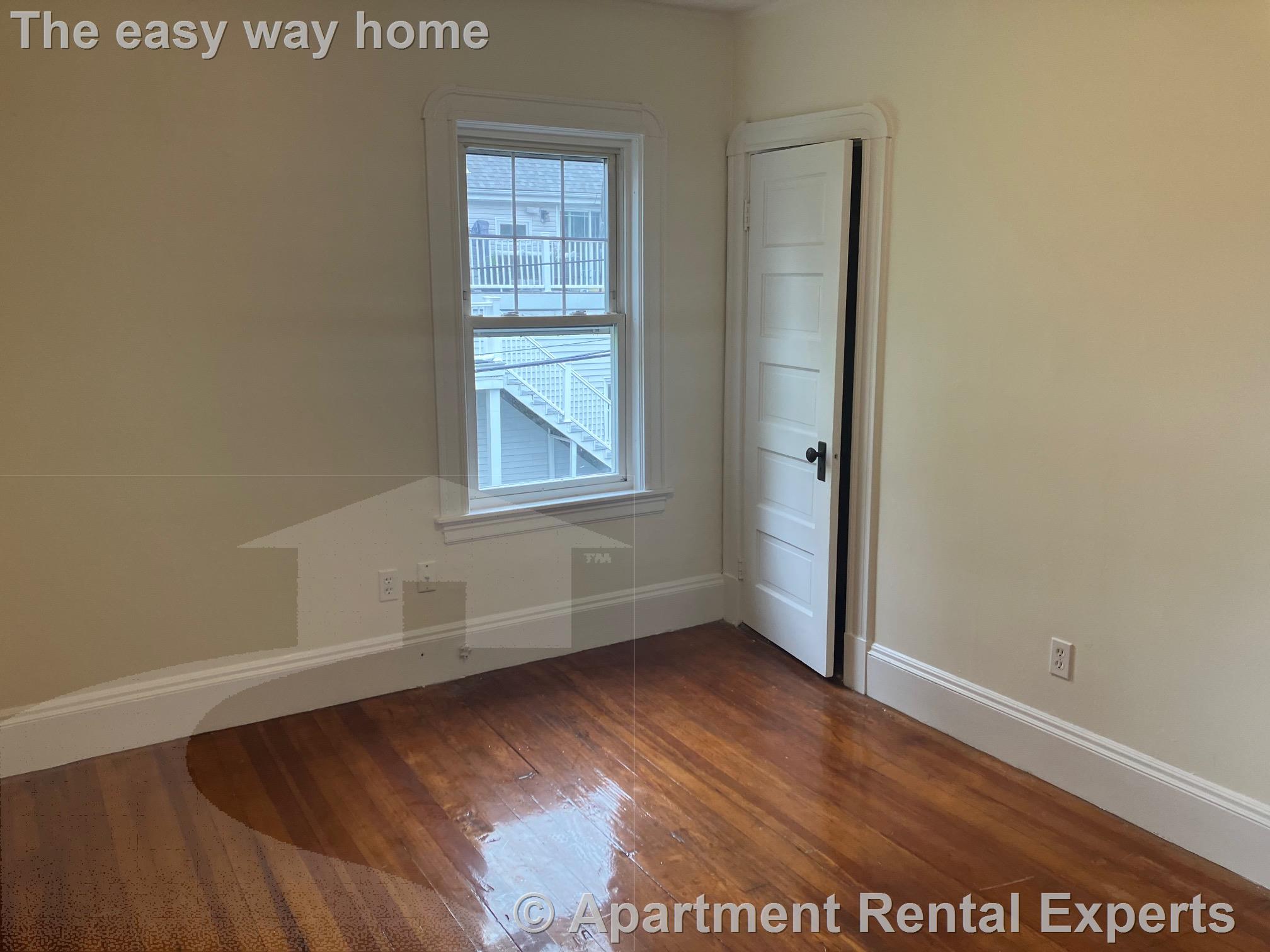 1 Burrill Ter, Winthrop