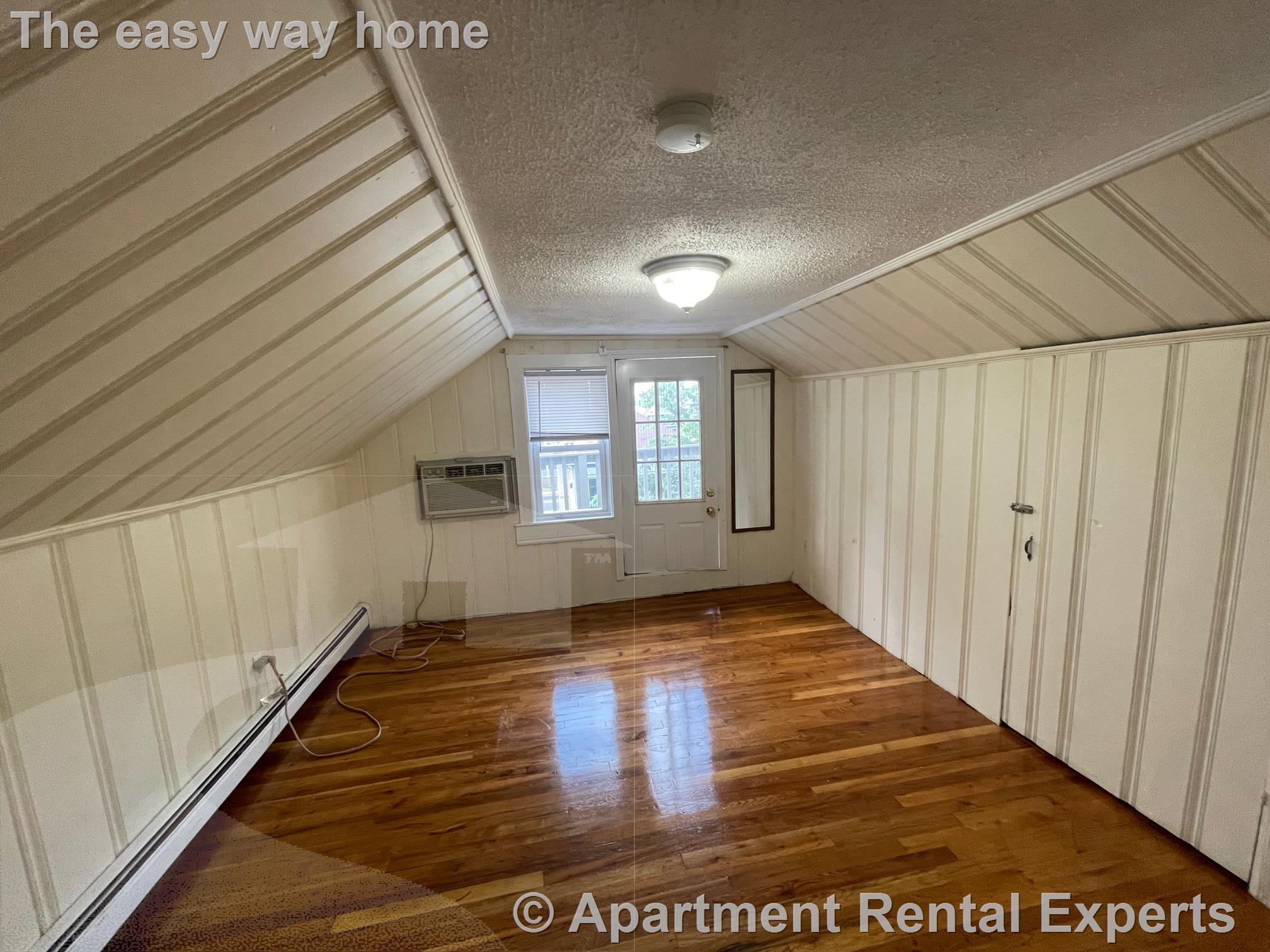 78 Amsden St, Arlington