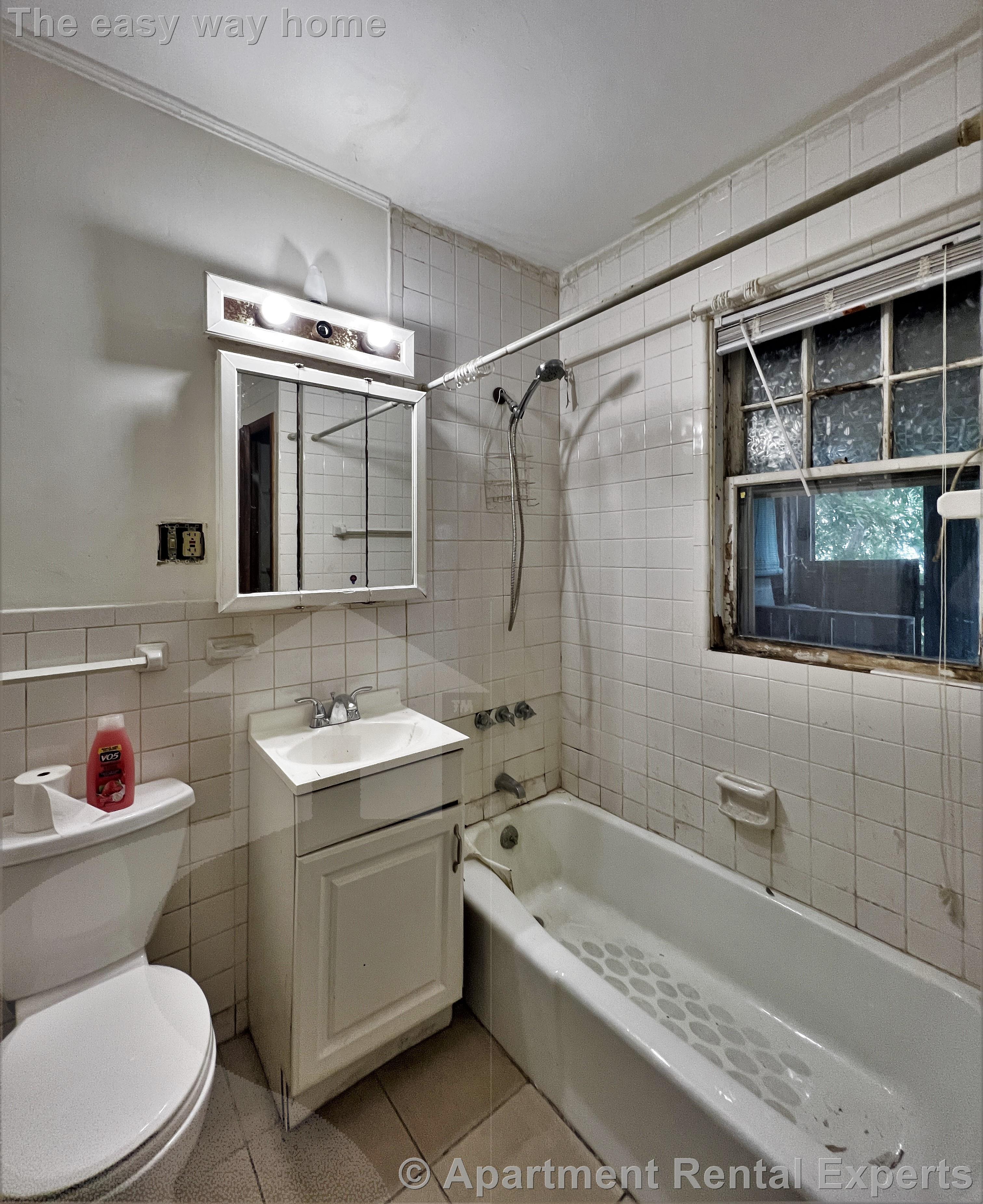 150 Hancock St, Everett