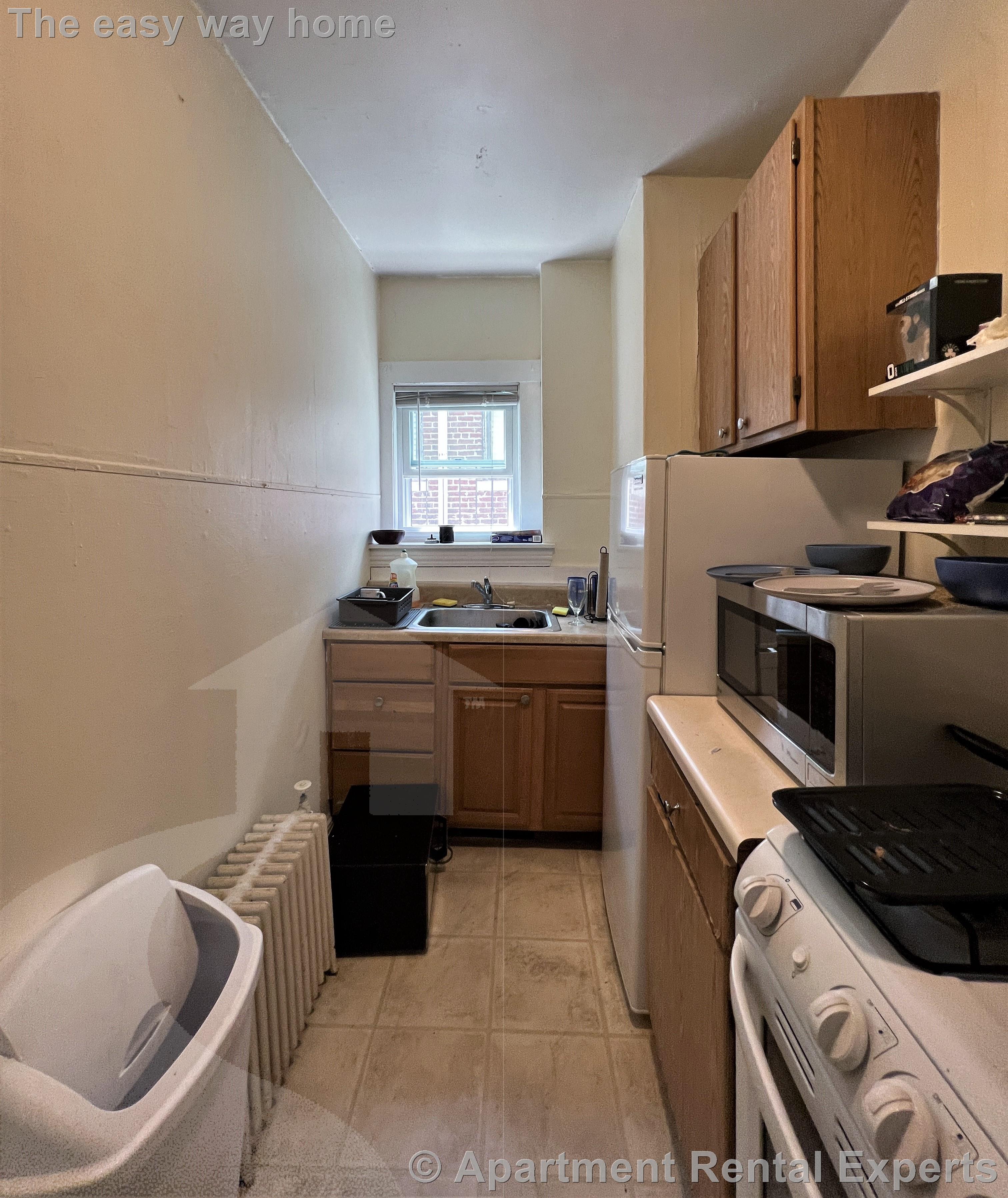 185 Lowell St, Spring Hill