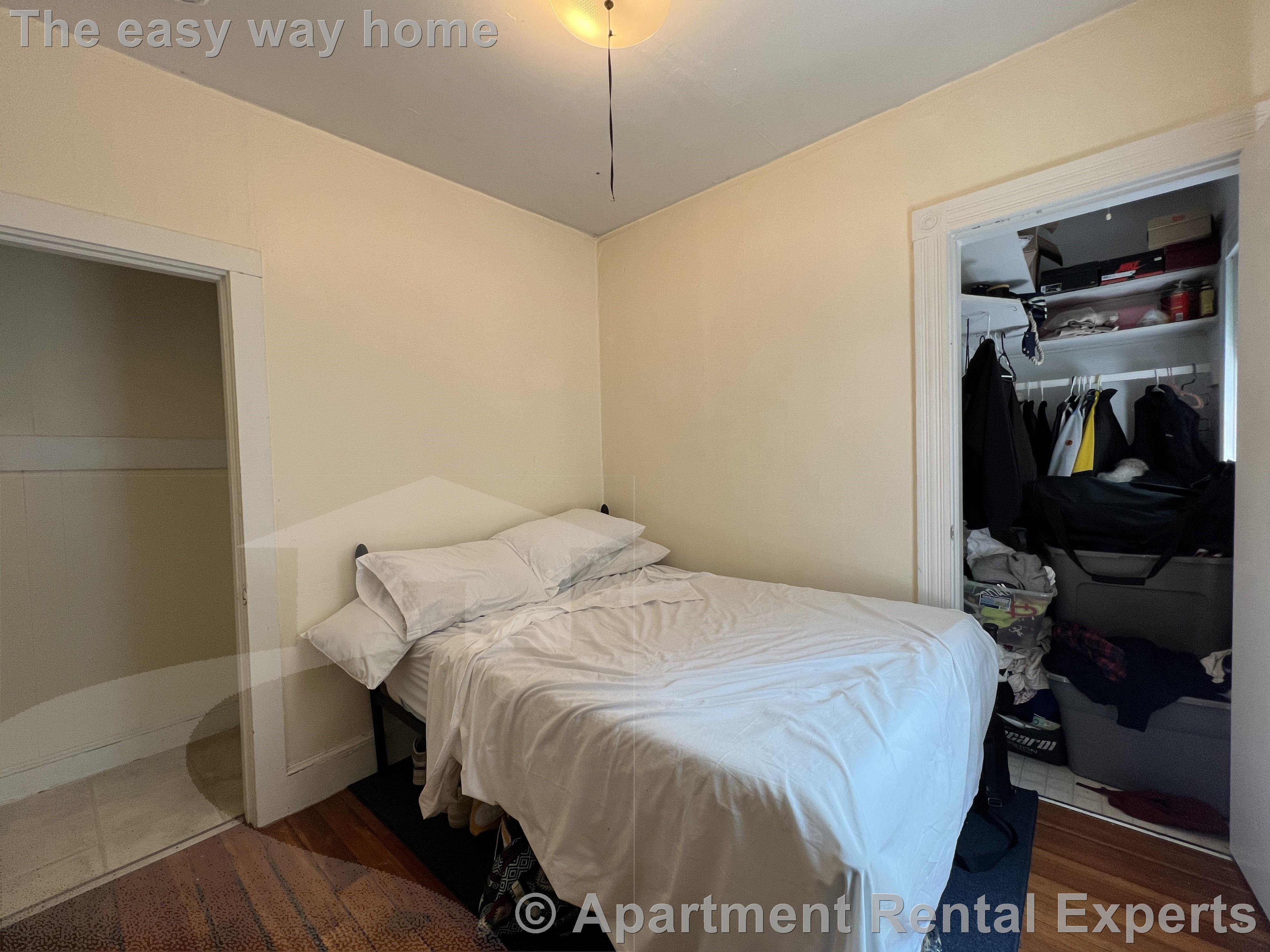 185 Lowell St, Spring Hill