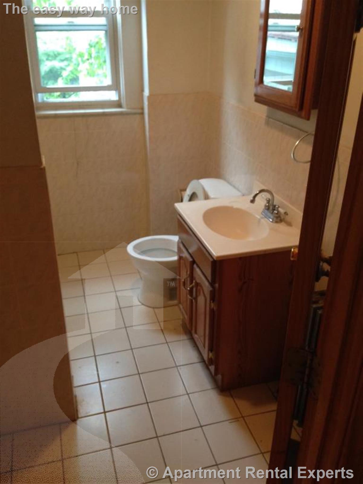 189 Lowell St, Spring Hill