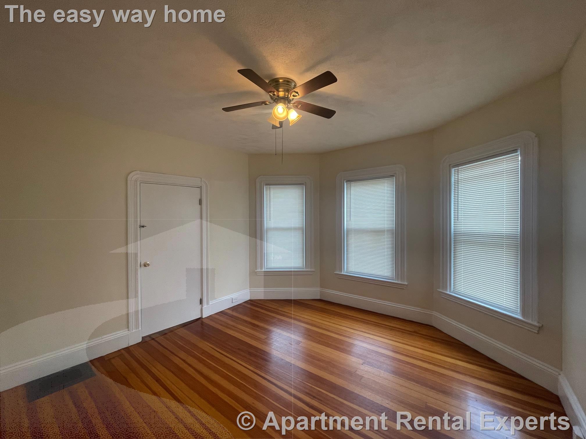 452 Broadway, Magoun Square