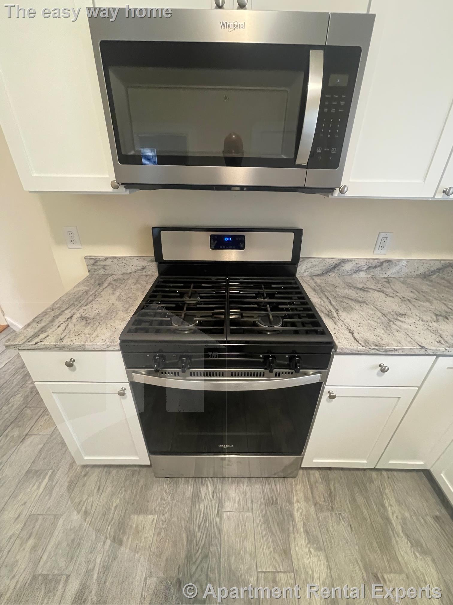 452 Broadway, Magoun Square