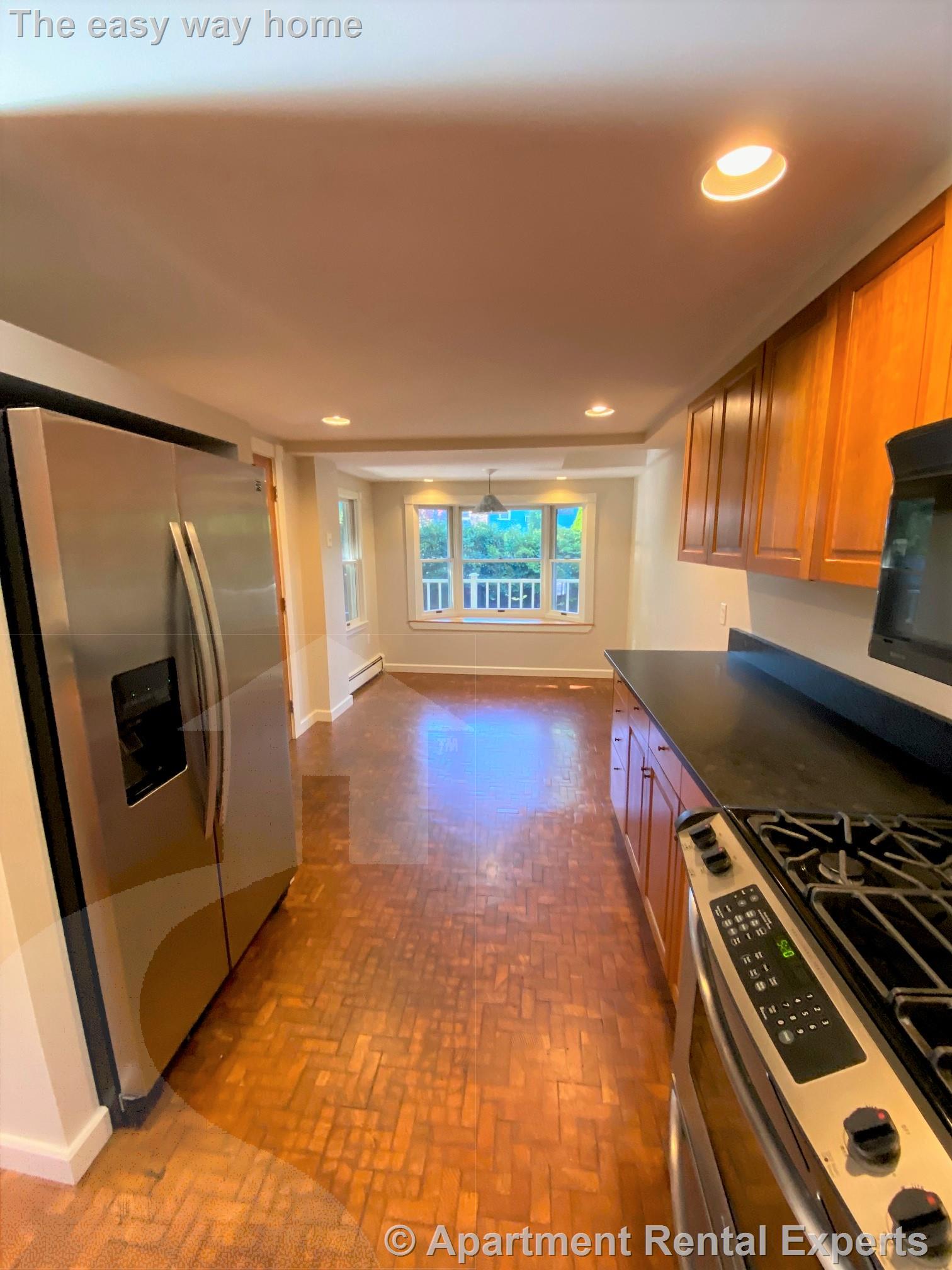 259 Mt Auburn, Harvard Square