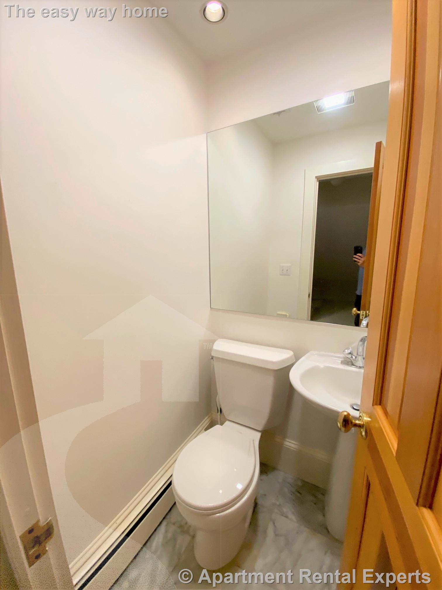 259 Mt Auburn, Harvard Square