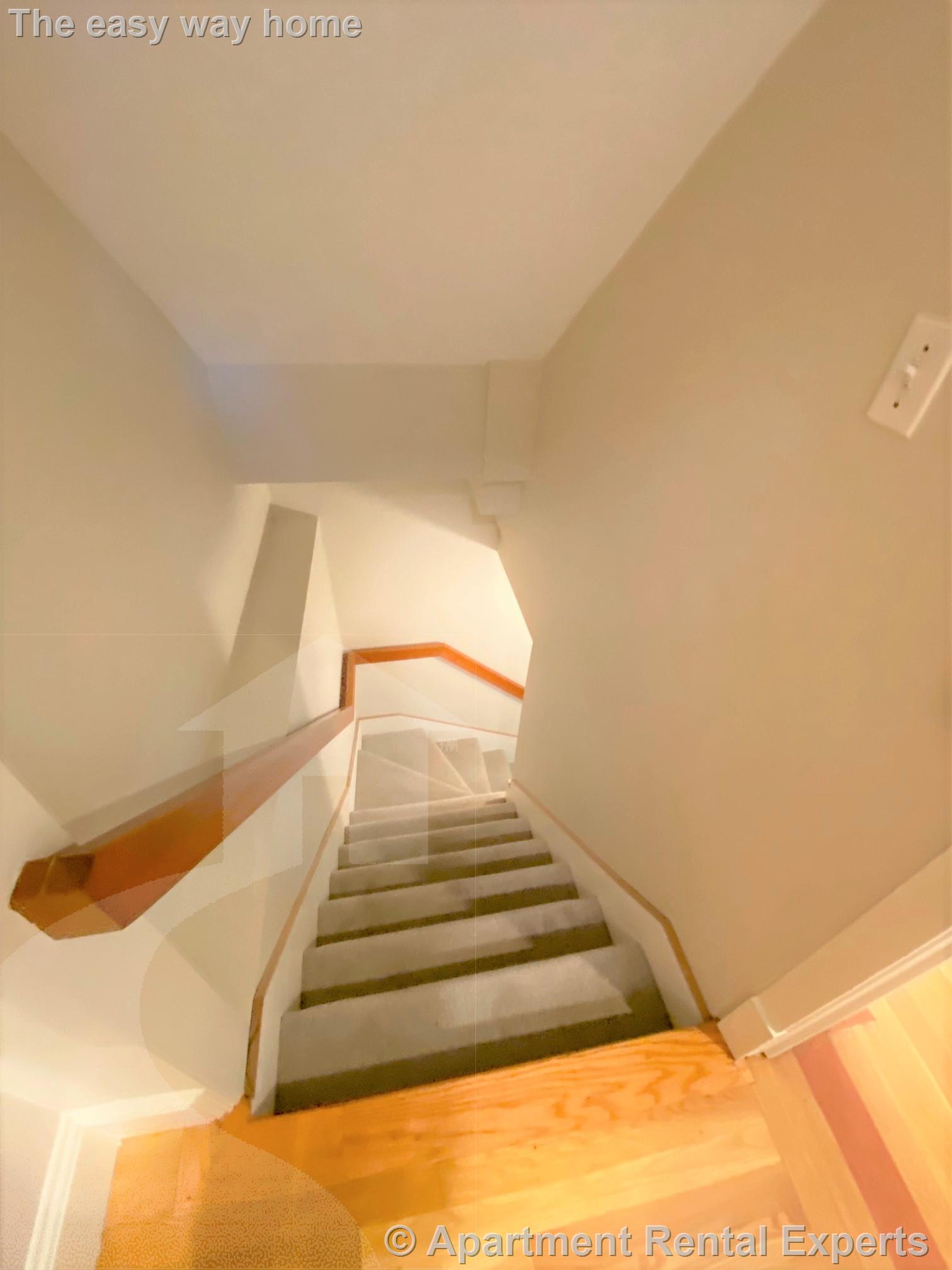 259 Mt Auburn, Harvard Square