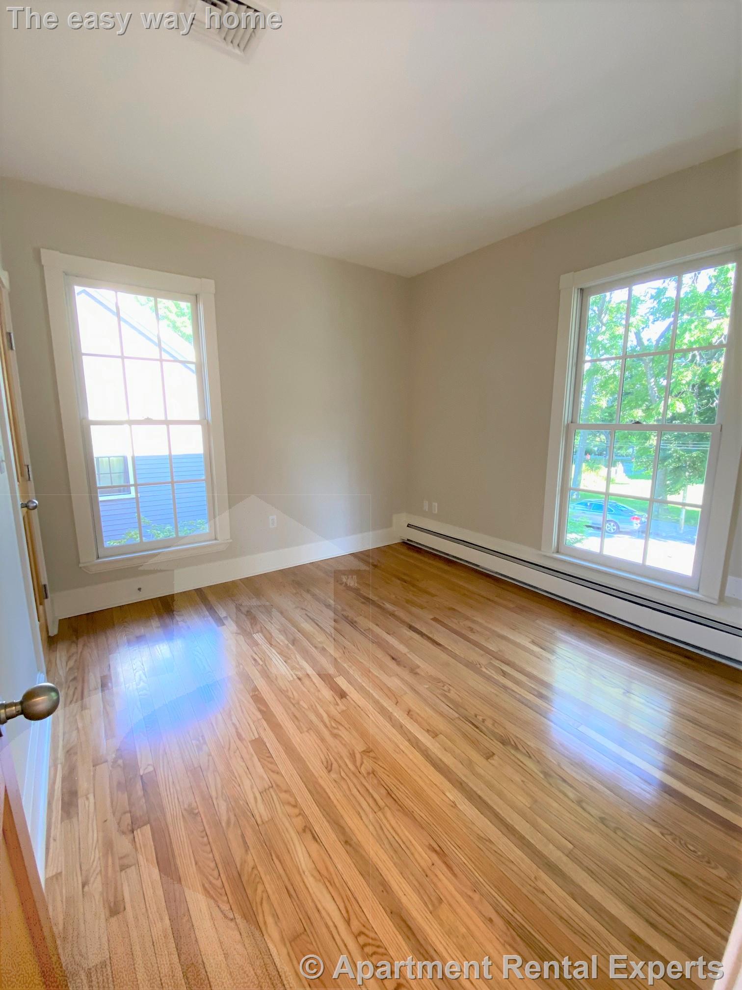 259 Mt Auburn, Harvard Square