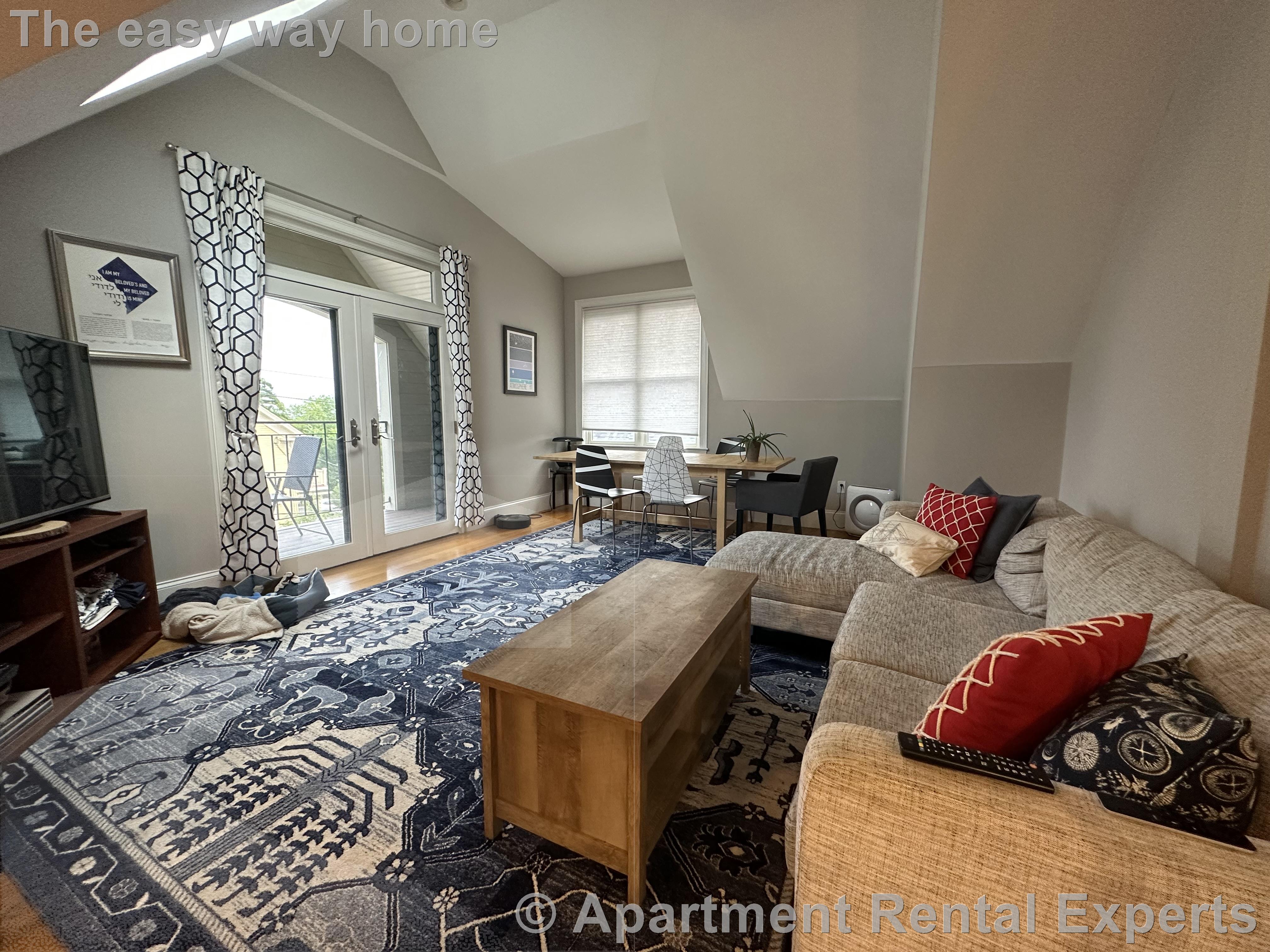 16 Linden Ave, Porter Square