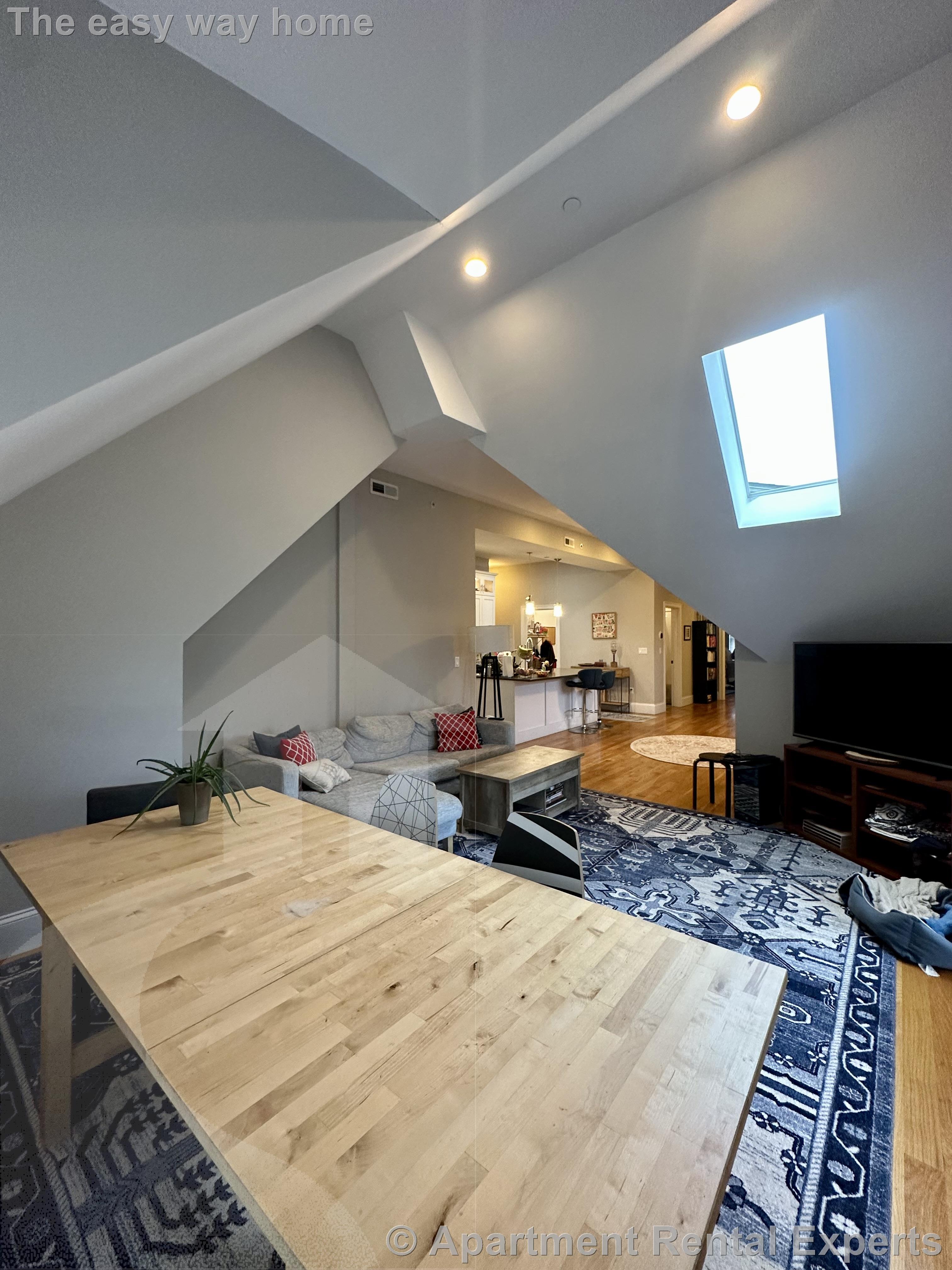 16 Linden Ave, Porter Square