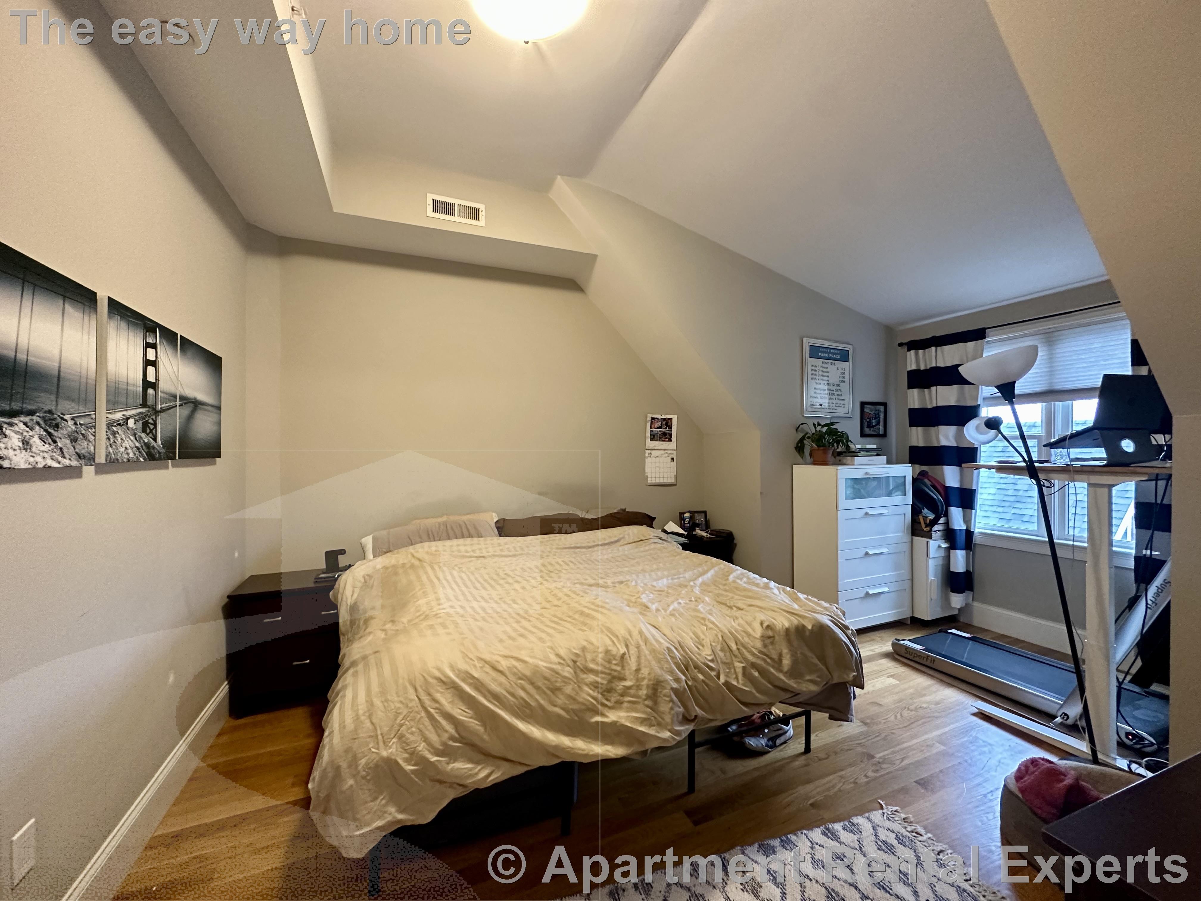 16 Linden Ave, Porter Square