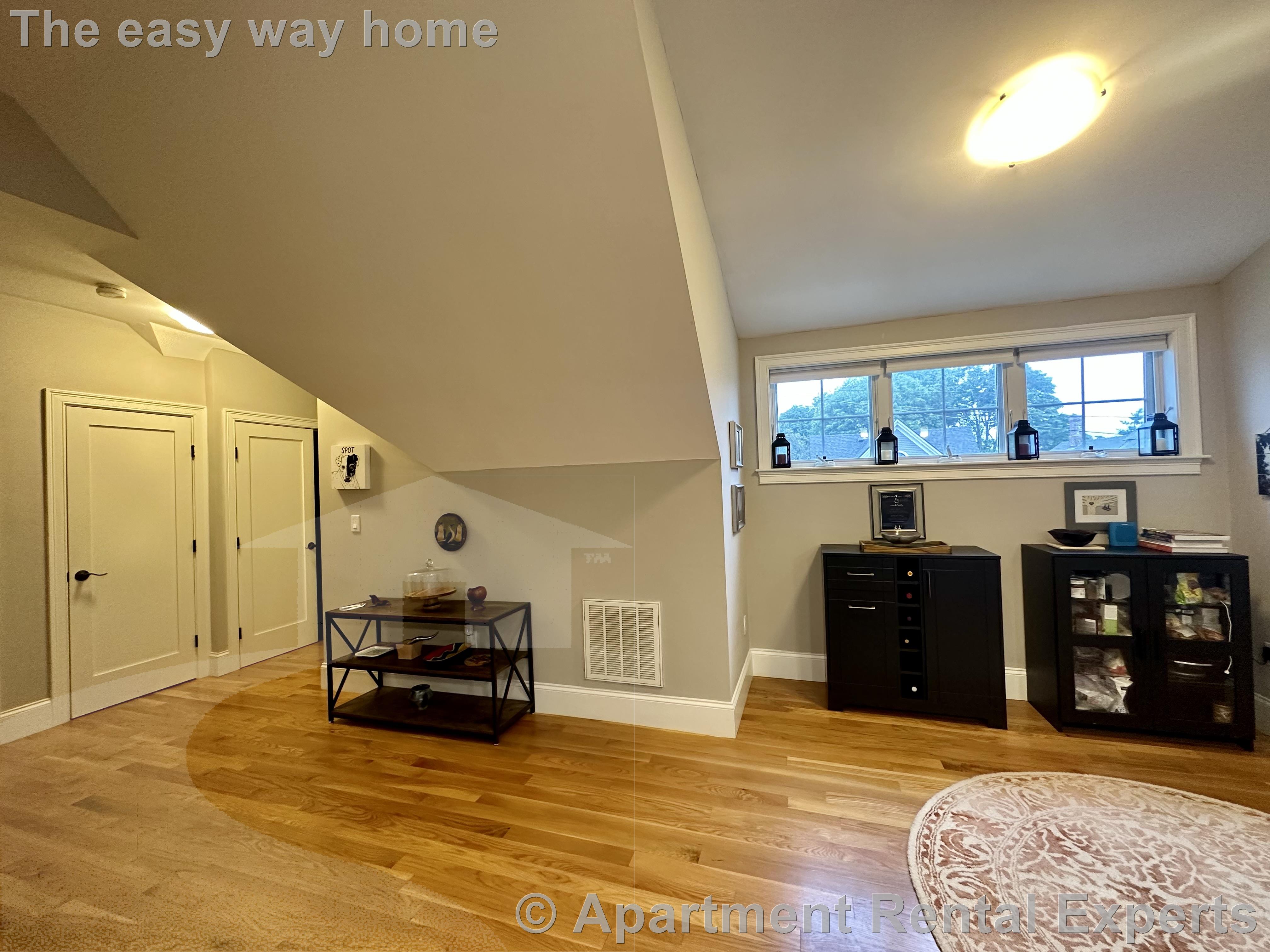 16 Linden Ave, Porter Square